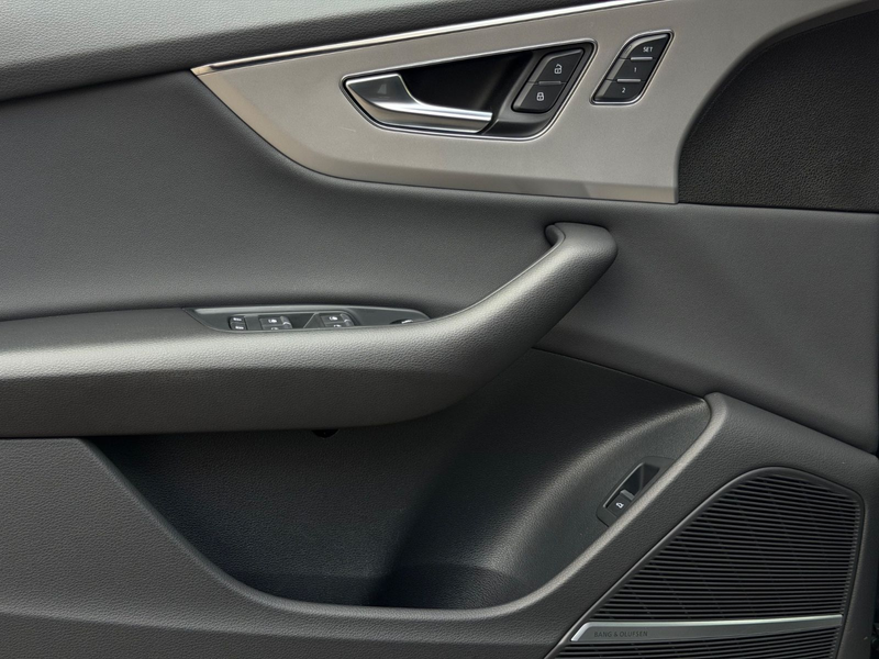 Audi Q8 50 TDI quattro*OPTIK-PAKET*MEMORY-SITZE*LUFT* — photo 9