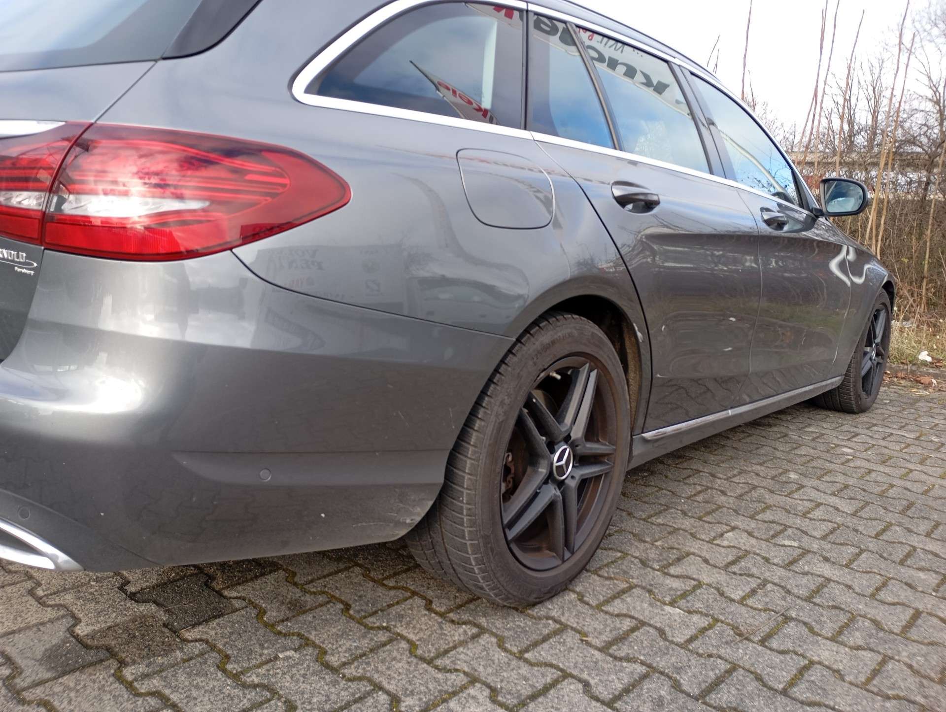 Second hand Mercedes Benz C-Class 