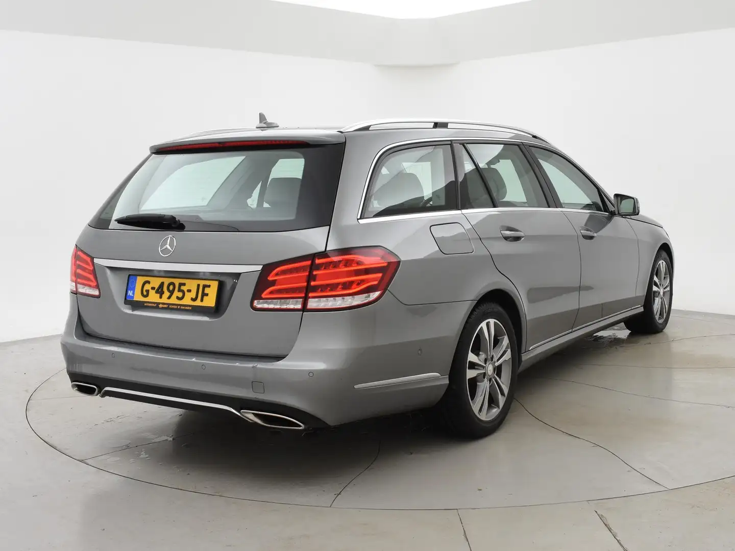 Mercedes-Benz E 400 Estate V6 333 PK AUT. *DEALER ONDERH.* + WEGK. TRE Gri - 2
