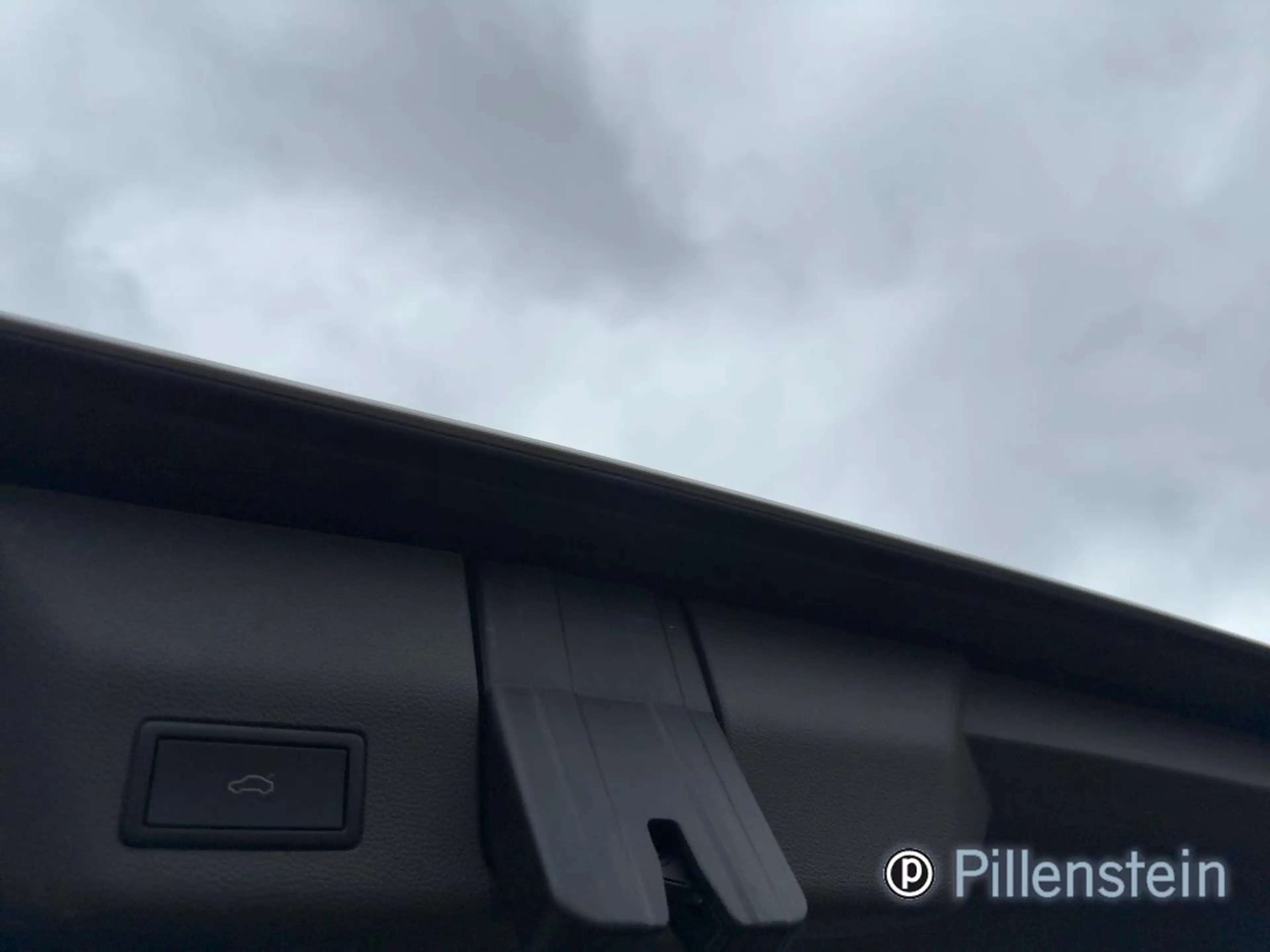 Volkswagen T7 Multivan Life LÜ STANDHZ NAVI KAMERA IQ-LIGHT — photo 12