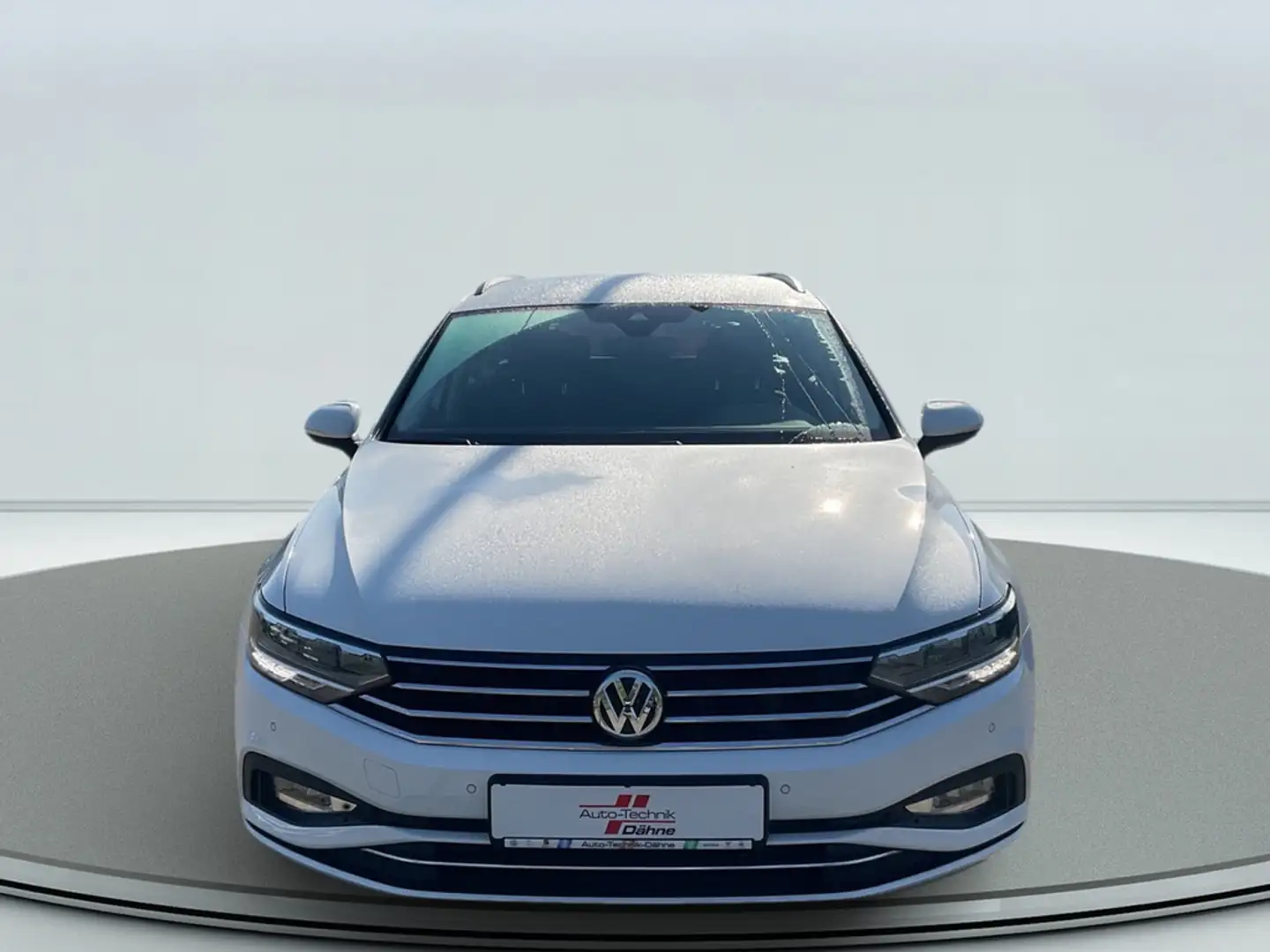 Volkswagen Passat Variant 2.0 TDI DSG Business ACC LED Weiß - 2
