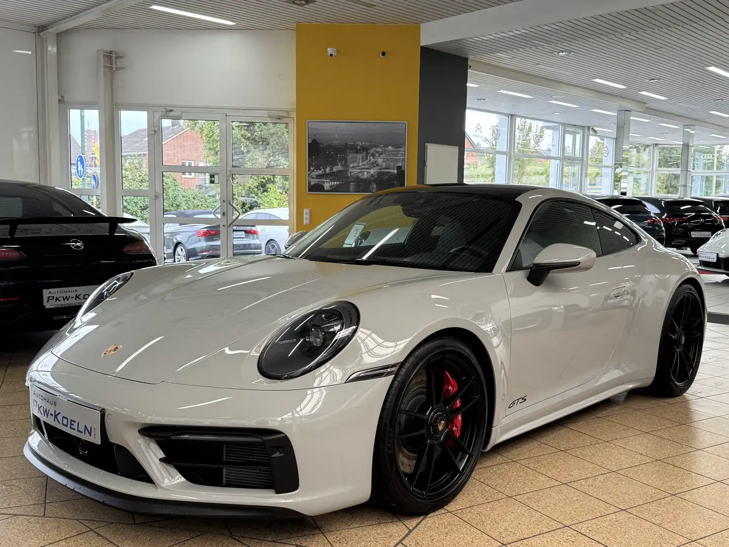 Porsche 992 4 GTS*MATRiX*ABSTANDS*BOSE*ABGAS*PASM* Gris - 1