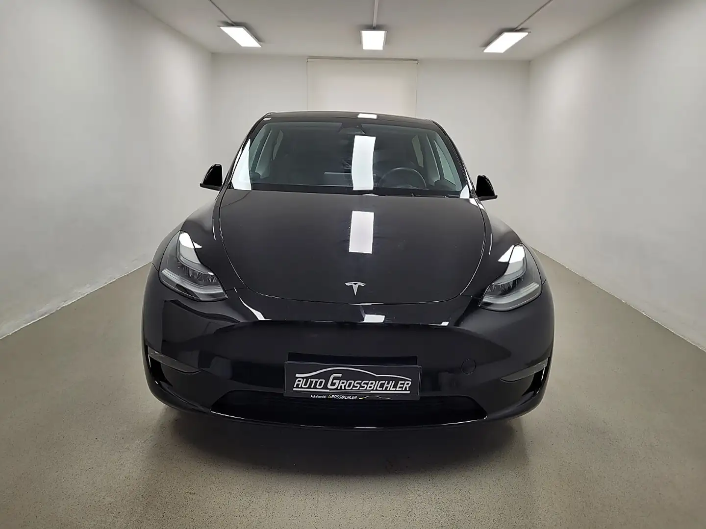 Tesla Model Y Long Range AWD 79kWh,netto34.083-Mod.24,Allrad,... Schwarz - 2