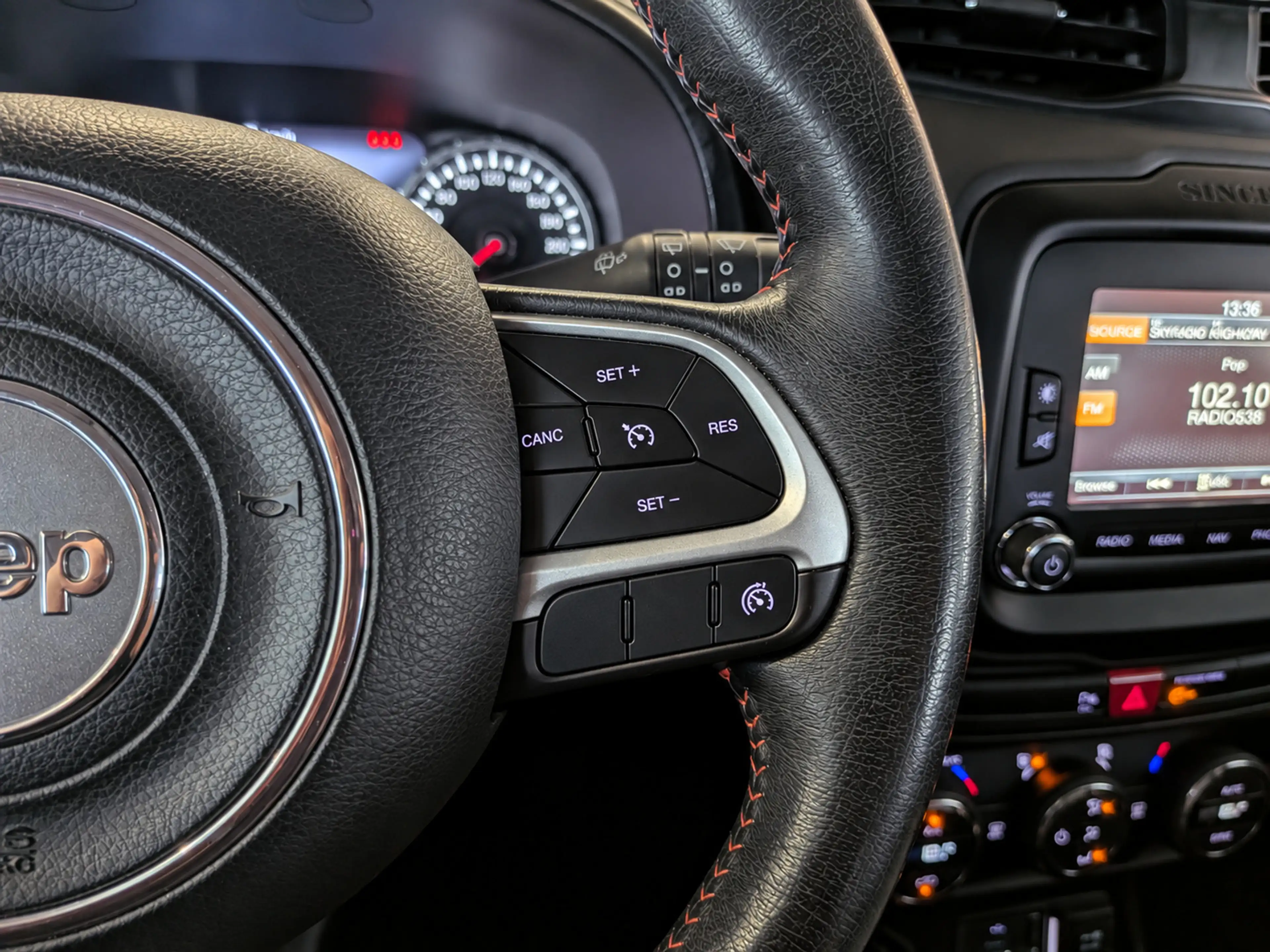 Jeep Renegade 1.4 MultiAir Opening Edition Airco, Cruise Control — photo 13