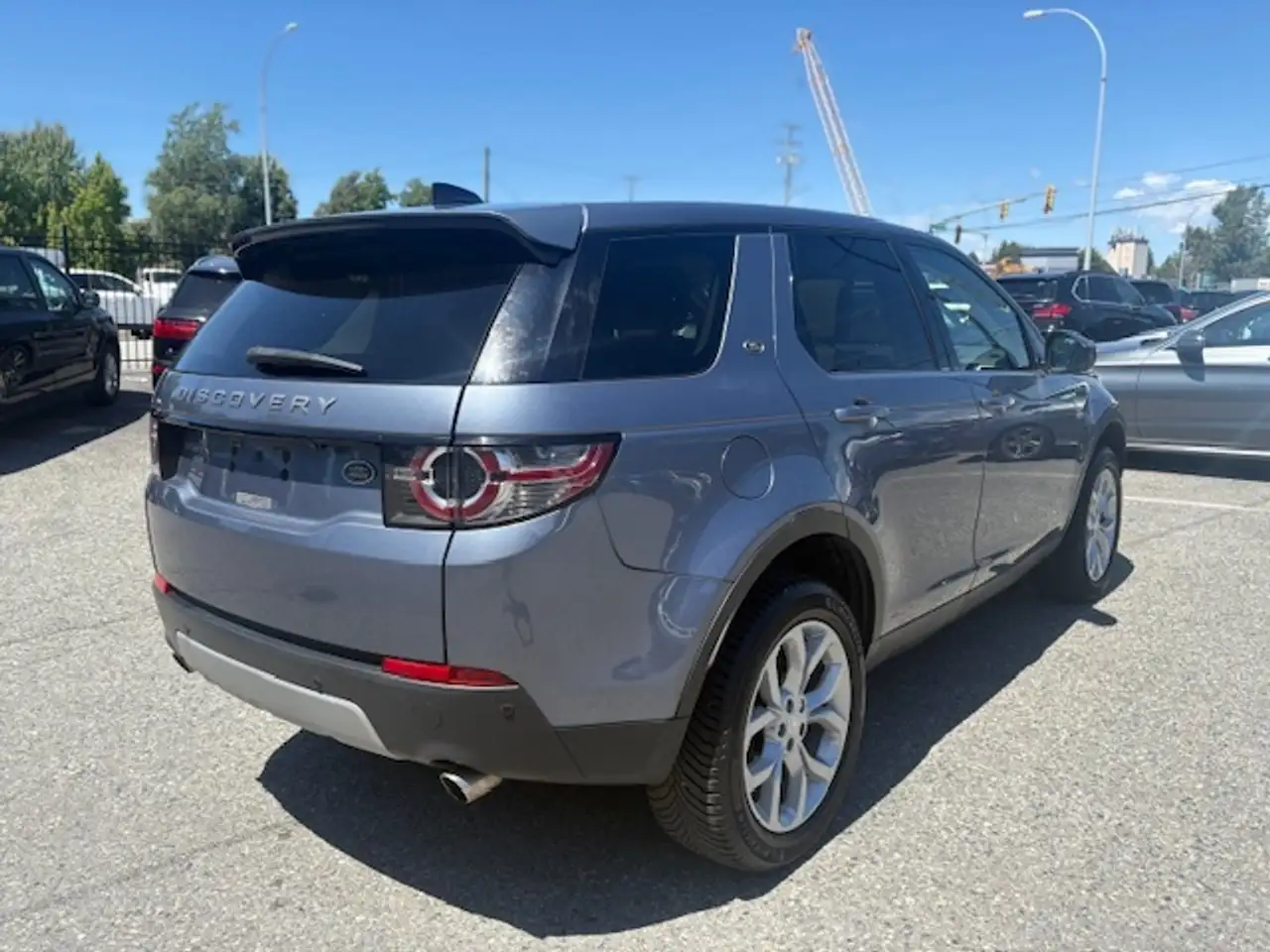 Land Rover Discovery Sport снимка Land Rover Discovery Sport