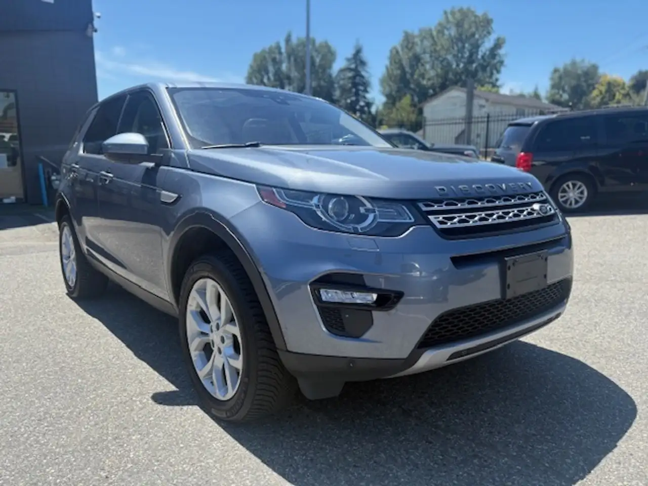 Land Rover Discovery Sport снимка Land Rover Discovery Sport