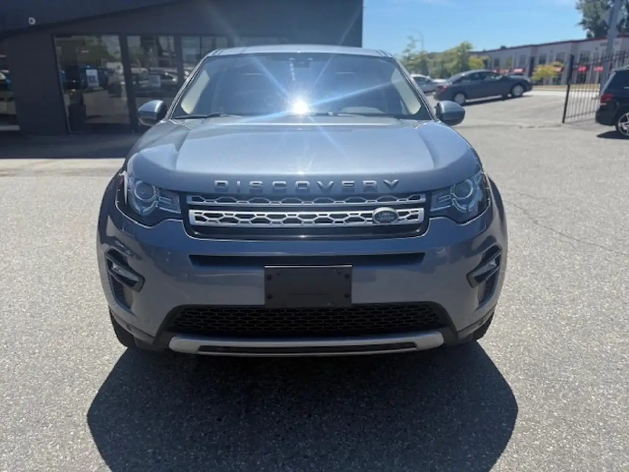 Land Rover Discovery Sport снимка Land Rover Discovery Sport