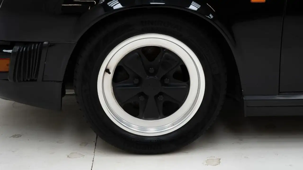 Porsche 911 3.0 SC '83 CH71773, foto 12