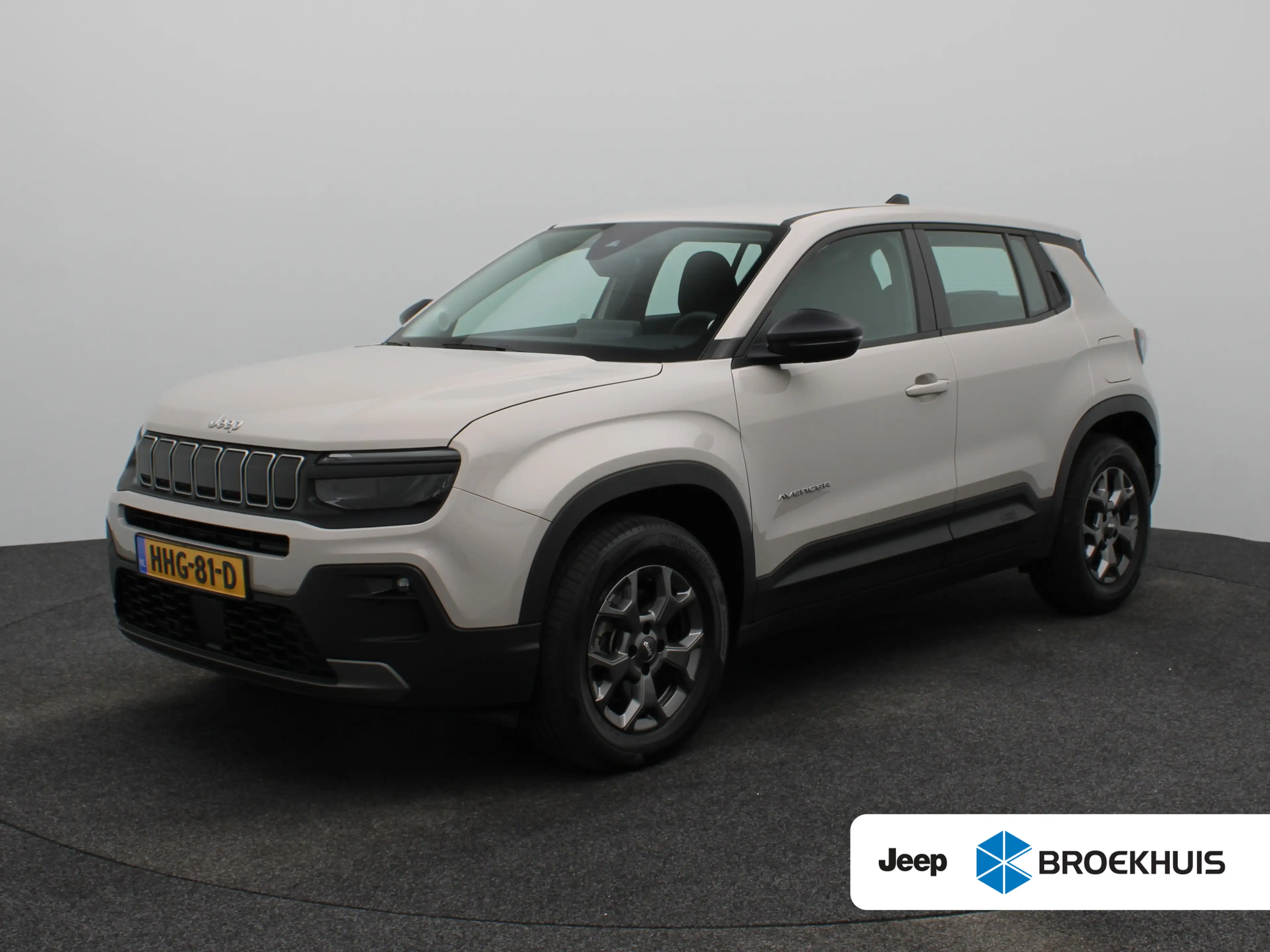 Jeep Avenger 1.2 e-Hybrid Longitude | Navi | Adaptieve cruise |