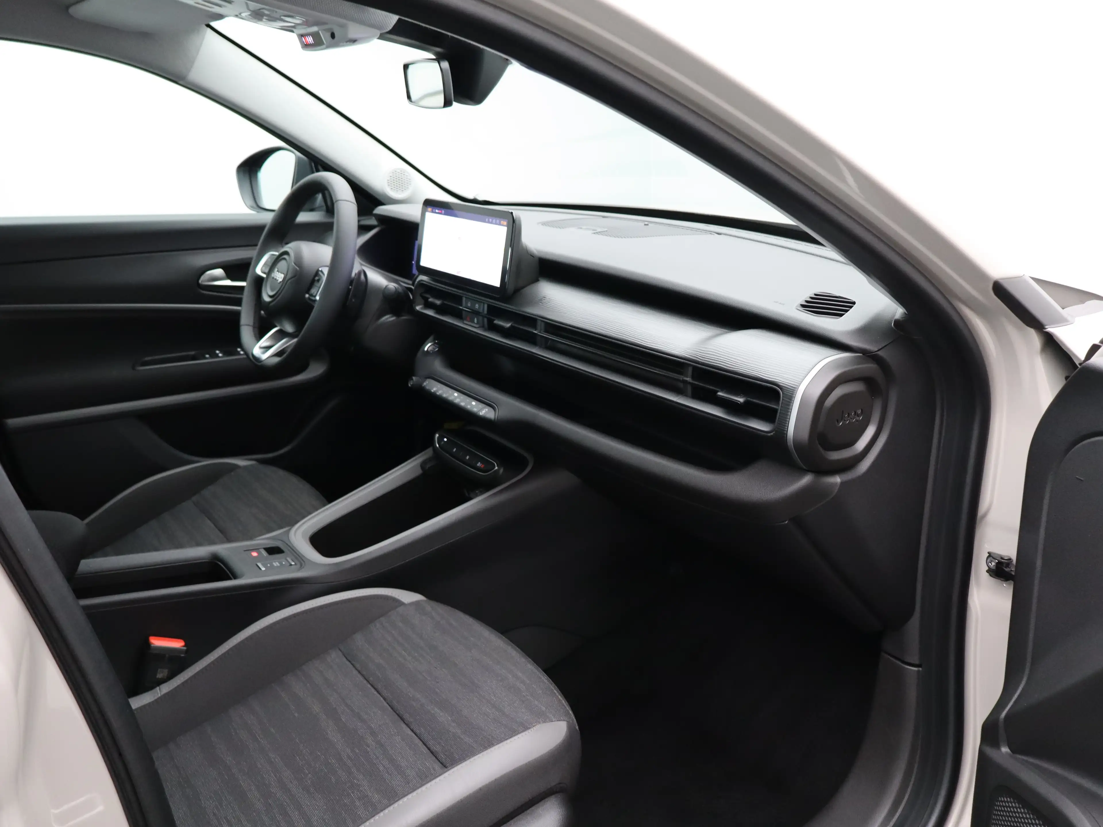 Jeep Avenger 1.2 e-Hybrid Longitude | Navi | Adaptieve cruise | — photo 34