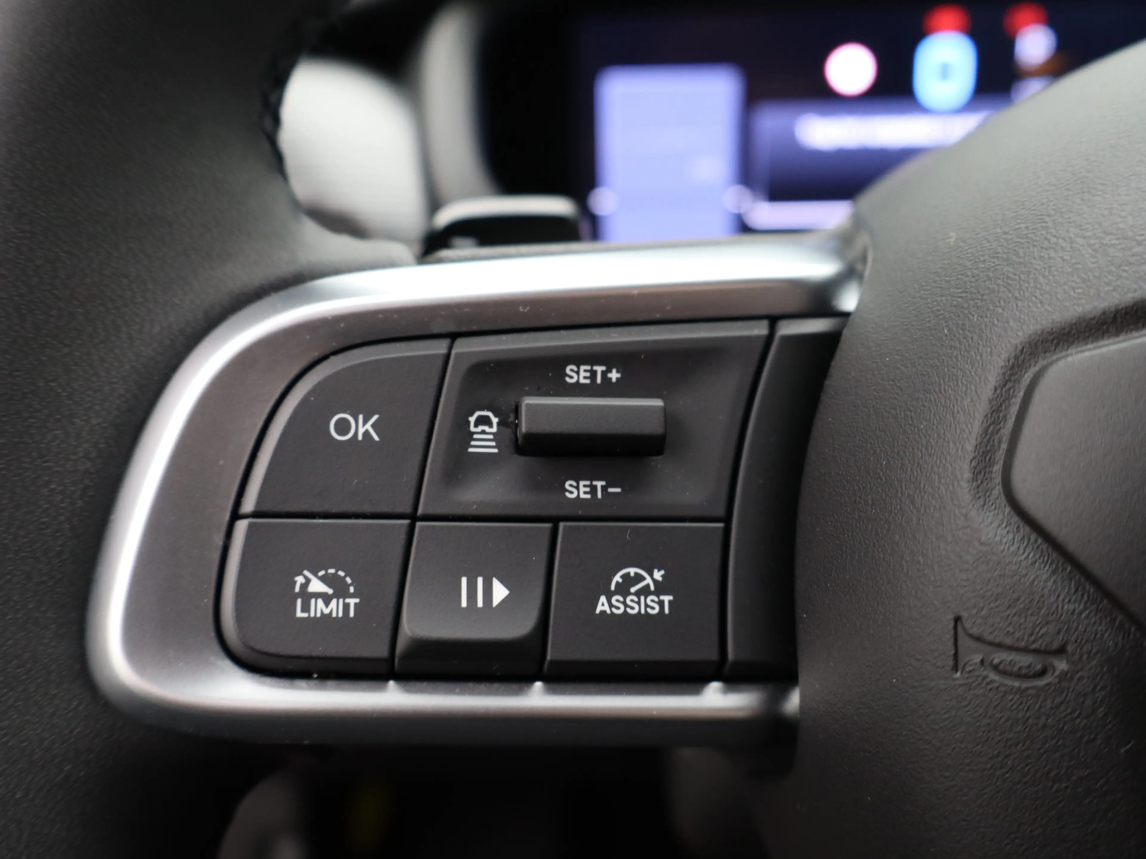 Jeep Avenger 1.2 e-Hybrid Longitude | Navi | Adaptieve cruise | — photo 28