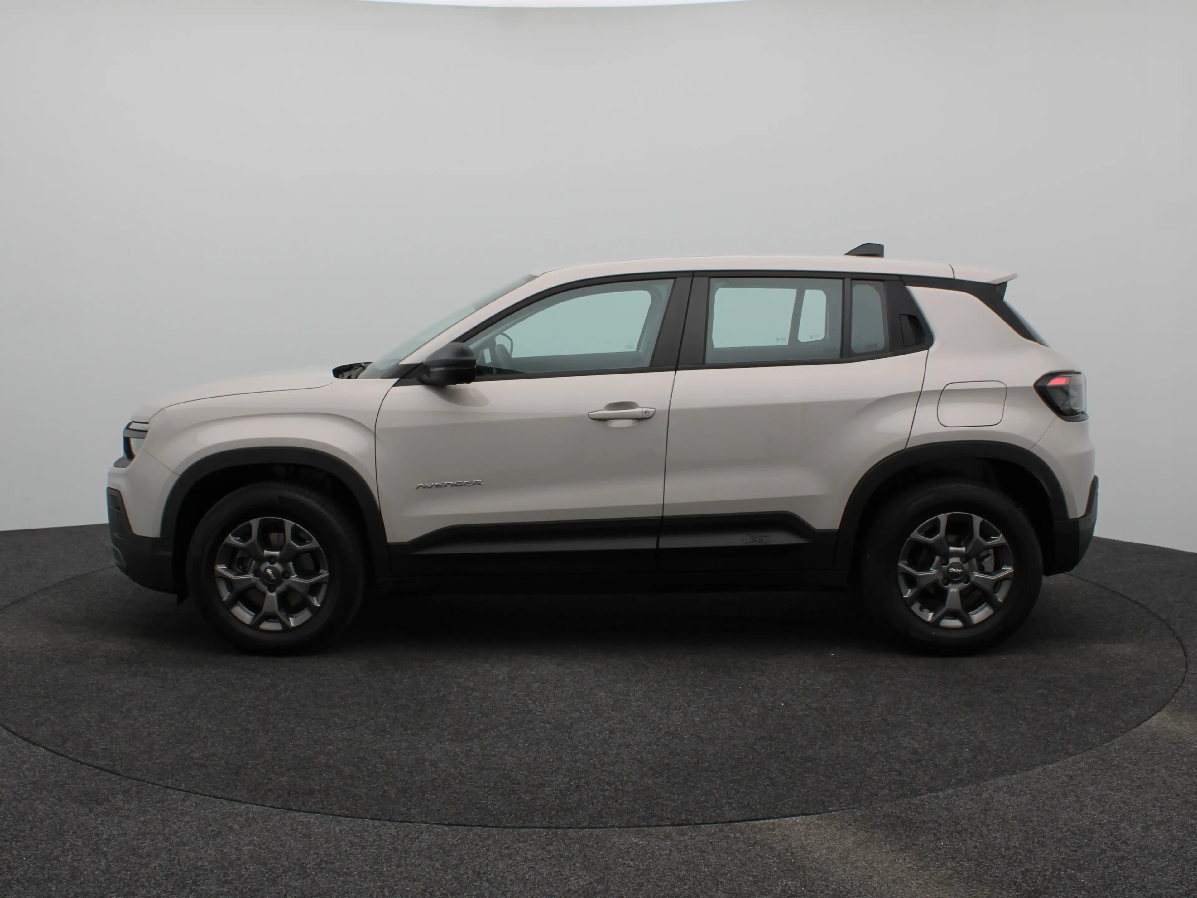 Jeep Avenger 1.2 e-Hybrid Longitude | Navi | Adaptieve cruise | — photo 13