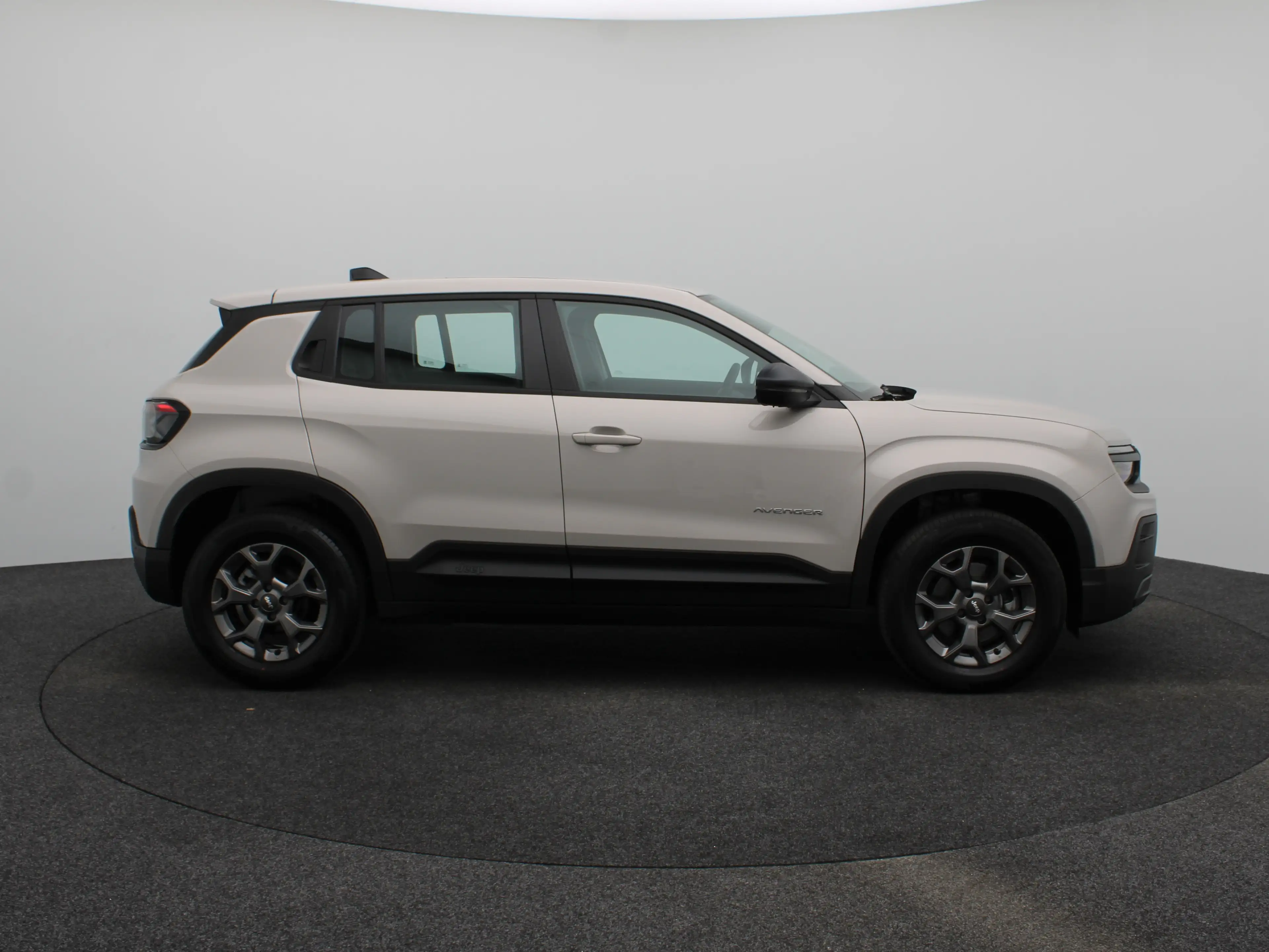 Jeep Avenger 1.2 e-Hybrid Longitude | Navi | Adaptieve cruise | — photo 14