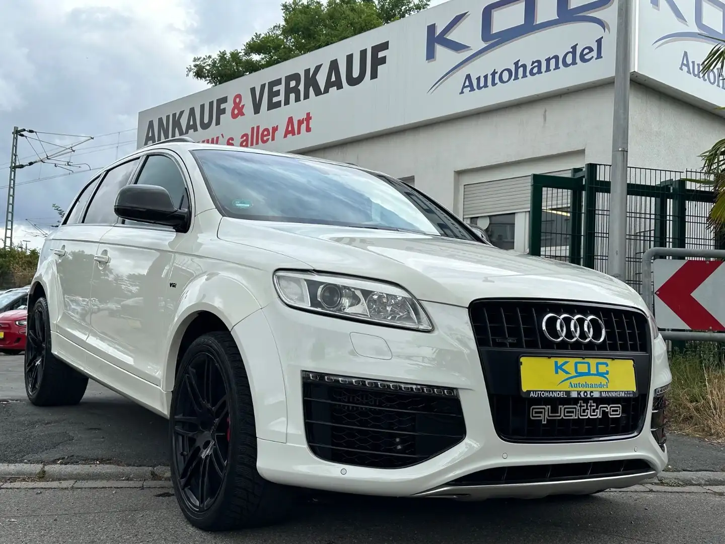 Audi Q7 6.0 TDI Vorbesitzer Lukas Podolski Bianco - 1