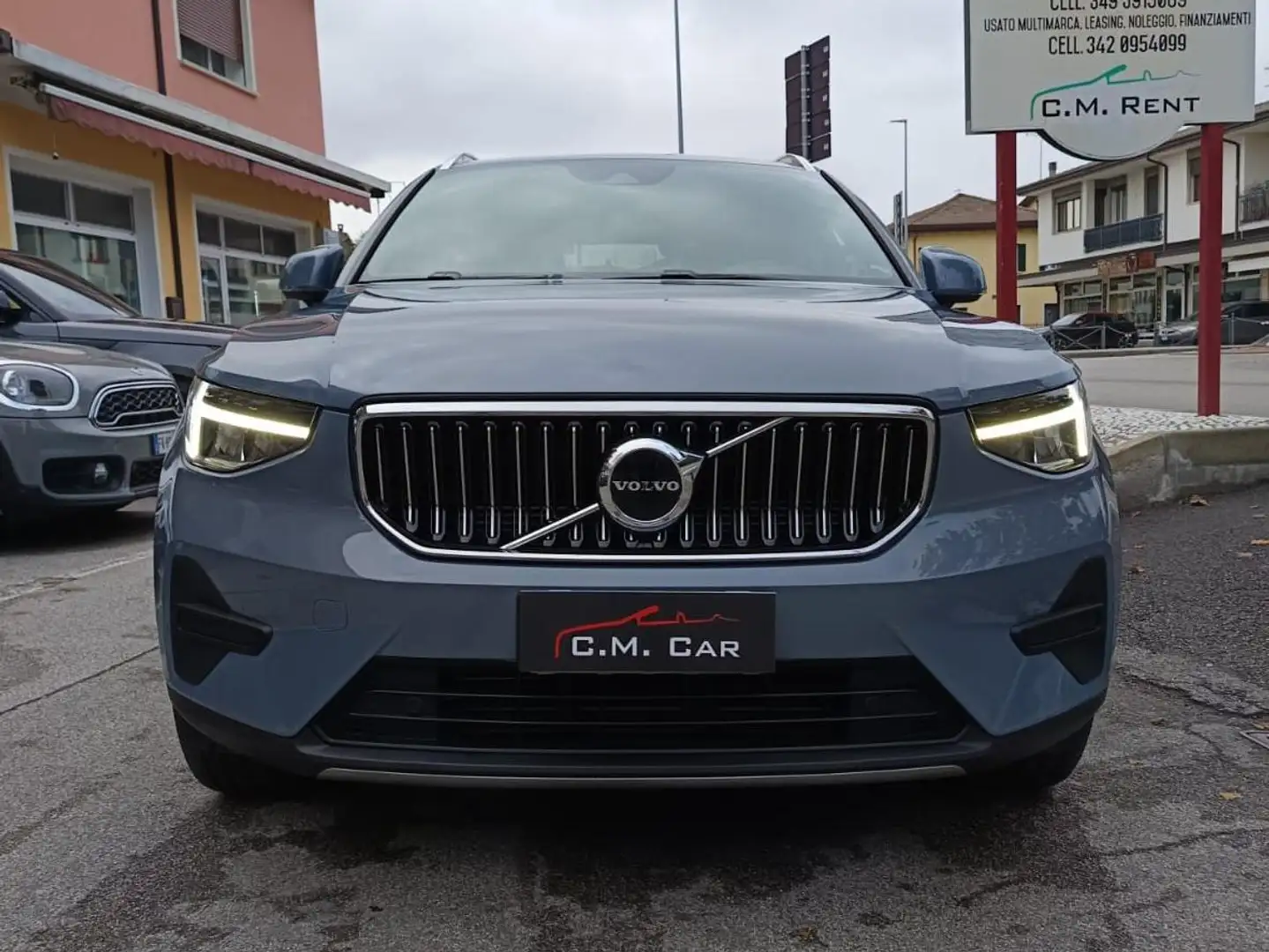 Volvo XC40 1.5 t4 recharge phev Essential auto Grigio - 2