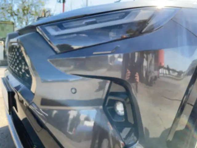 Toyota Rav4 view 15