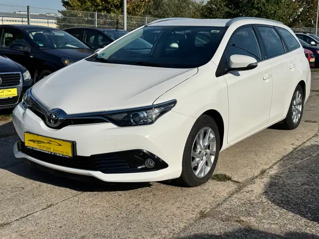 Toyota Auris Auris Touring Sports Diesel 1.6 D-4D Touring Sports Comfort