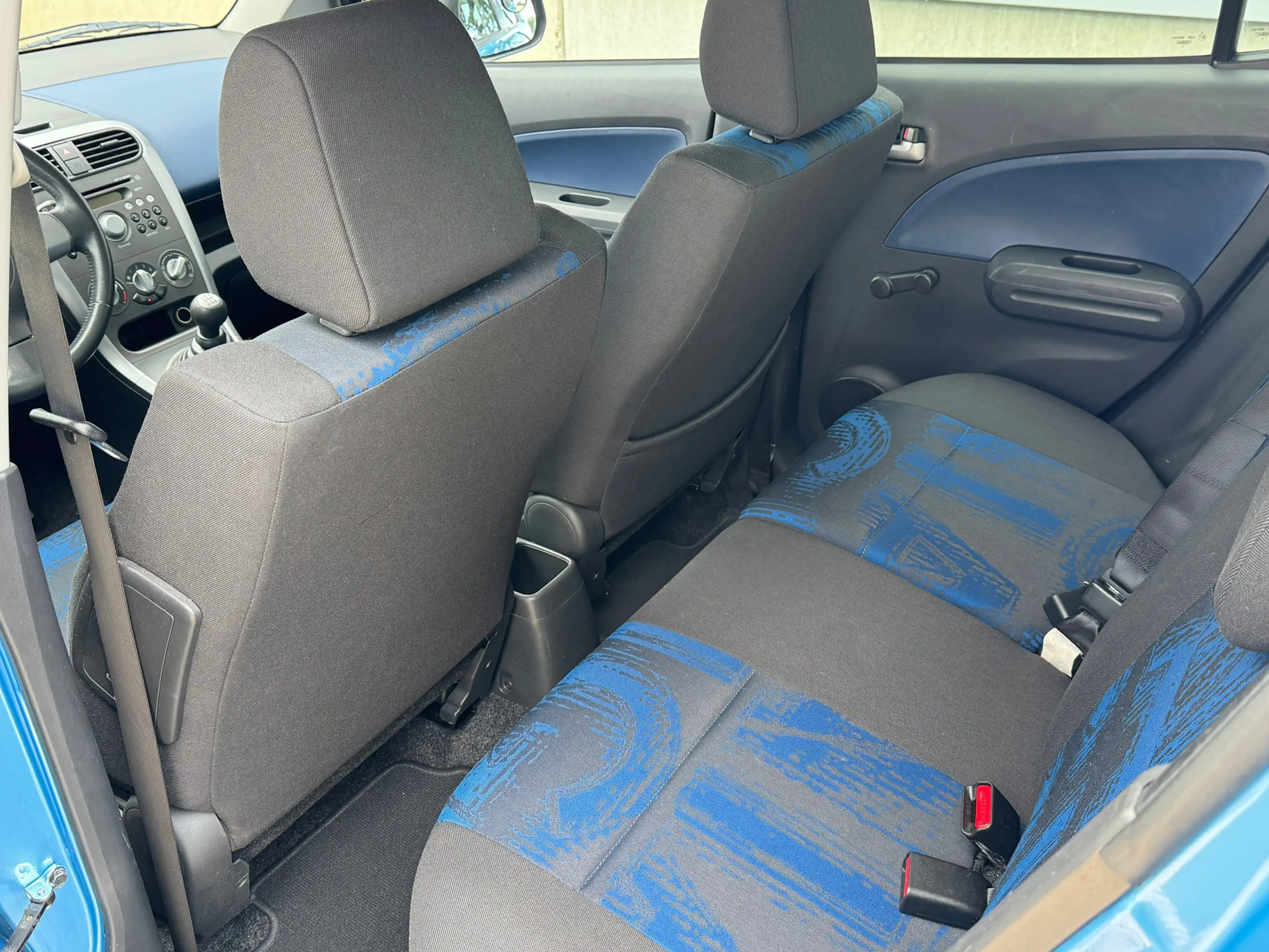 Opel Agila 1.0 Berlin [ airco,audio,lmv,trekhaak ] — photo 9