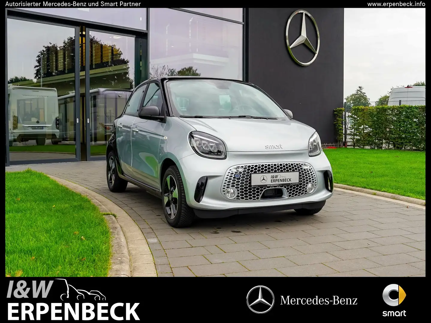 smart forFour smart EQ forfour Exclusive 22kW Panorama Kamera Silber - 1
