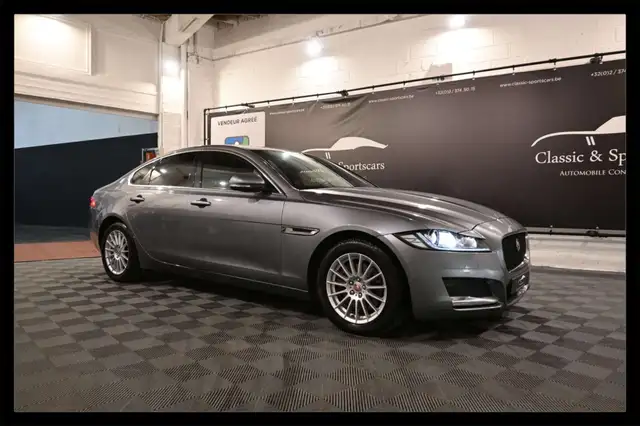 Jaguar XF XF 2.0 D FACELIFT / EURO 6d / CAMERA / CARPLAY