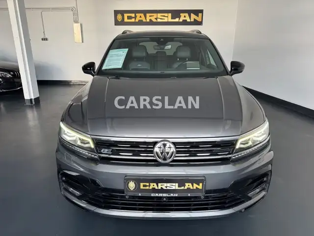 Volkswagen Tiguan view 3