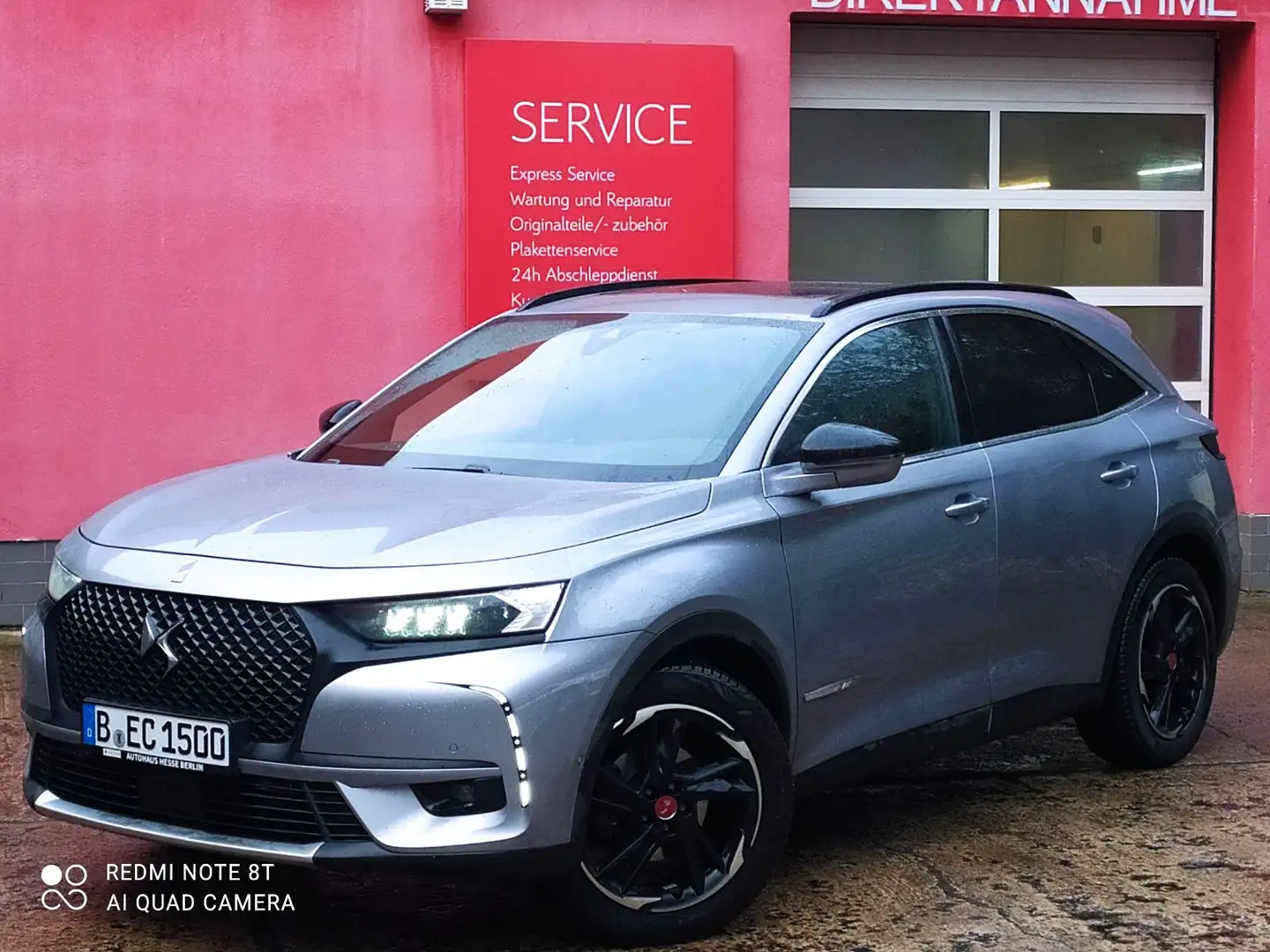 DS Automobiles DS 7 Crossback DS 7 Crossback HDi180 EAT8 Performance*Glasdach* Grau - 1