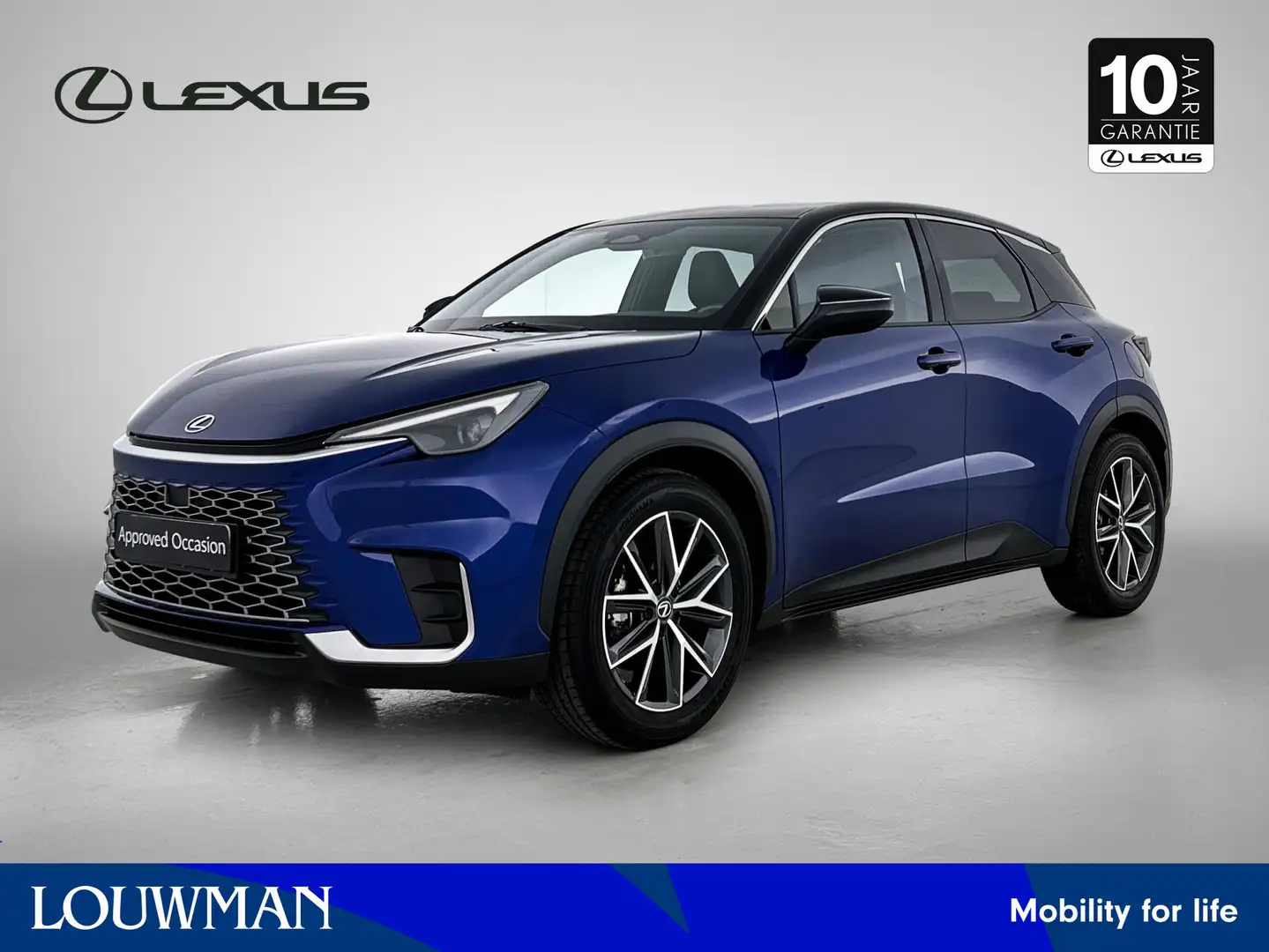 lexus lbx