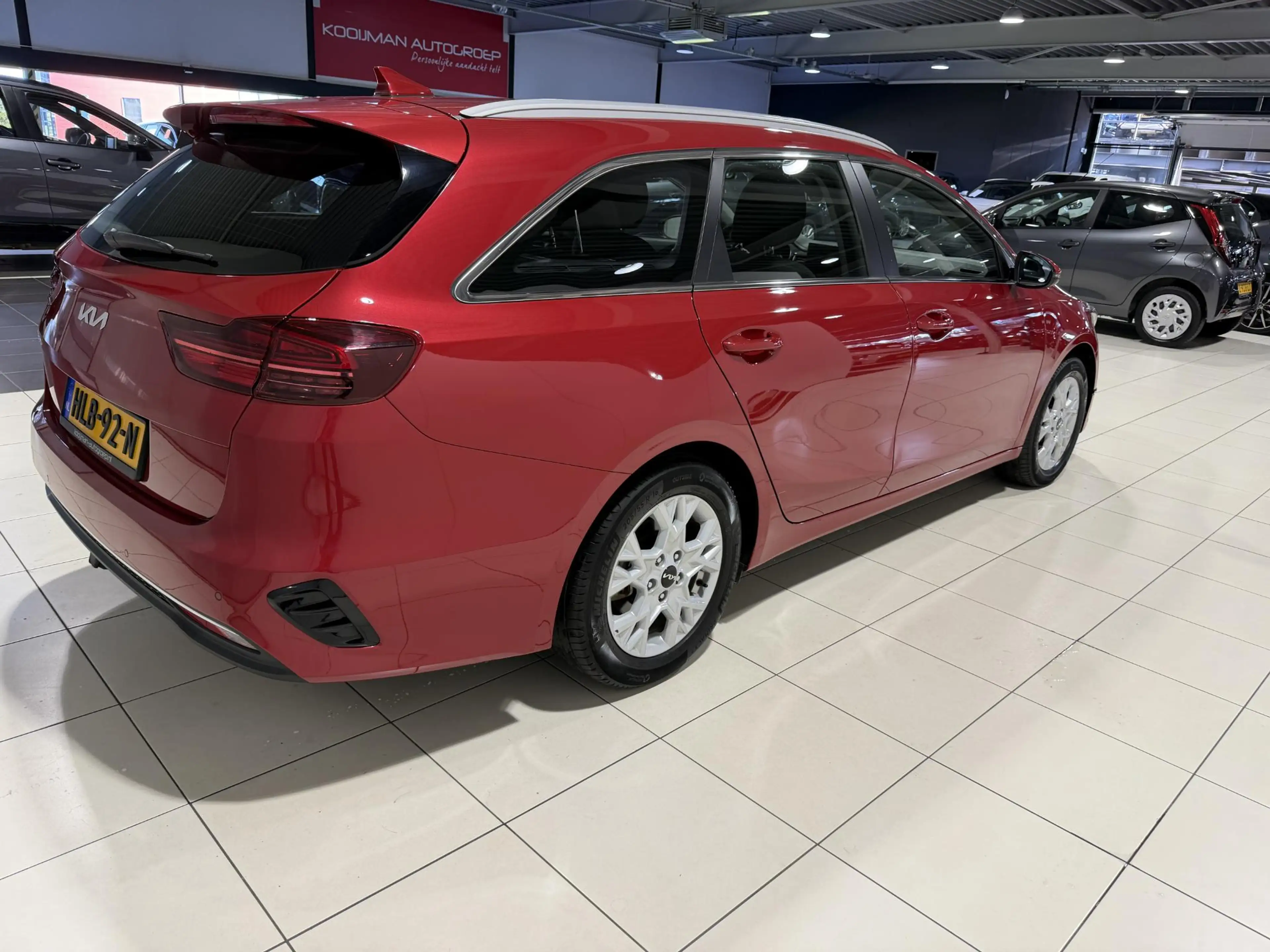 Kia Ceed SW / cee'd SW Sportswagon 1.5 T-GDi DynamicLine Trekhaak, Apple — photo 7