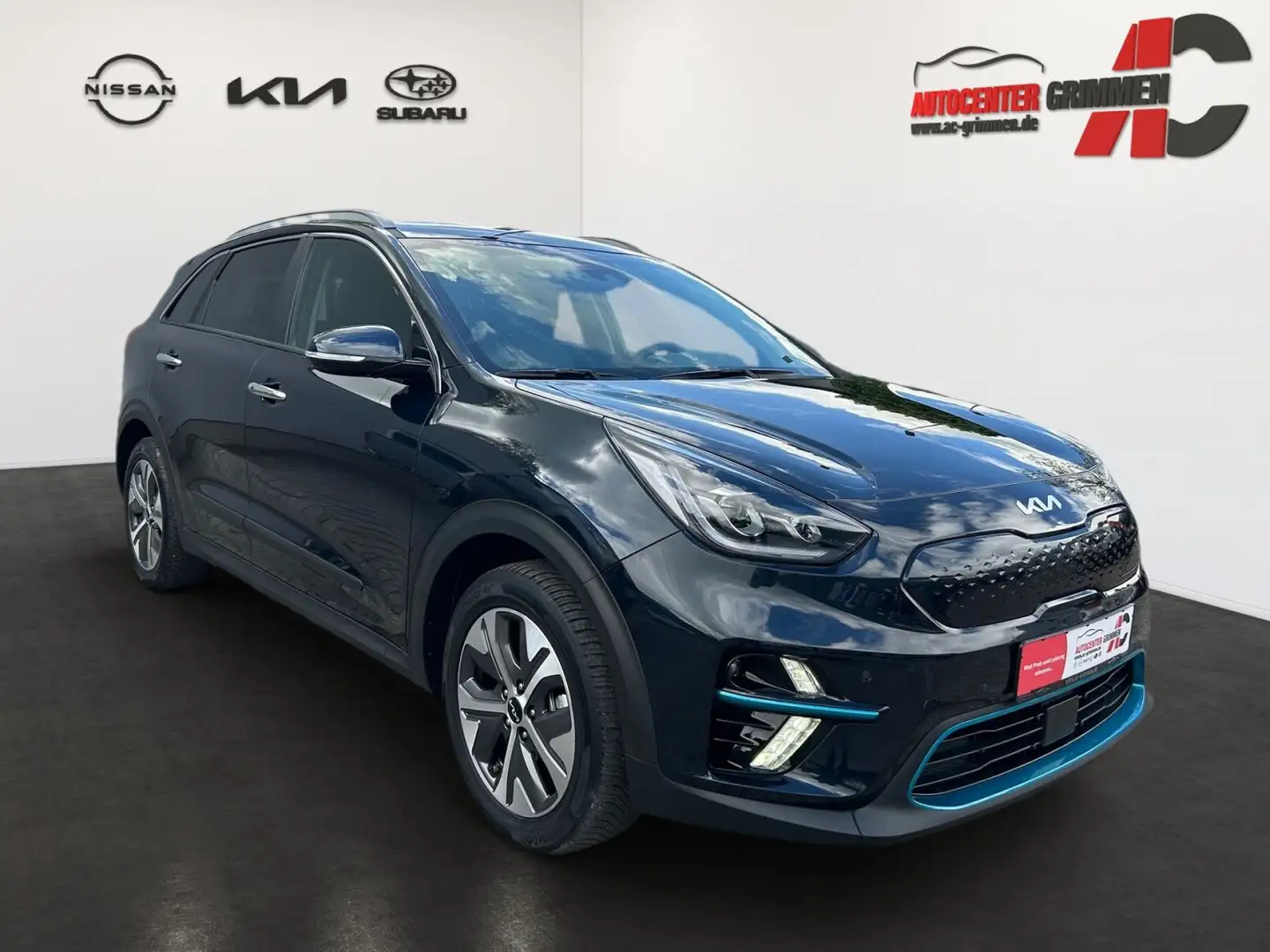 Kia Niro e-Niro Spirit  64 kWh Leder-Paket 3-Phasen-OBC Blau - 2