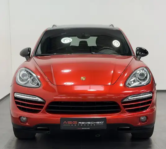 Porsche Cayenne view 2