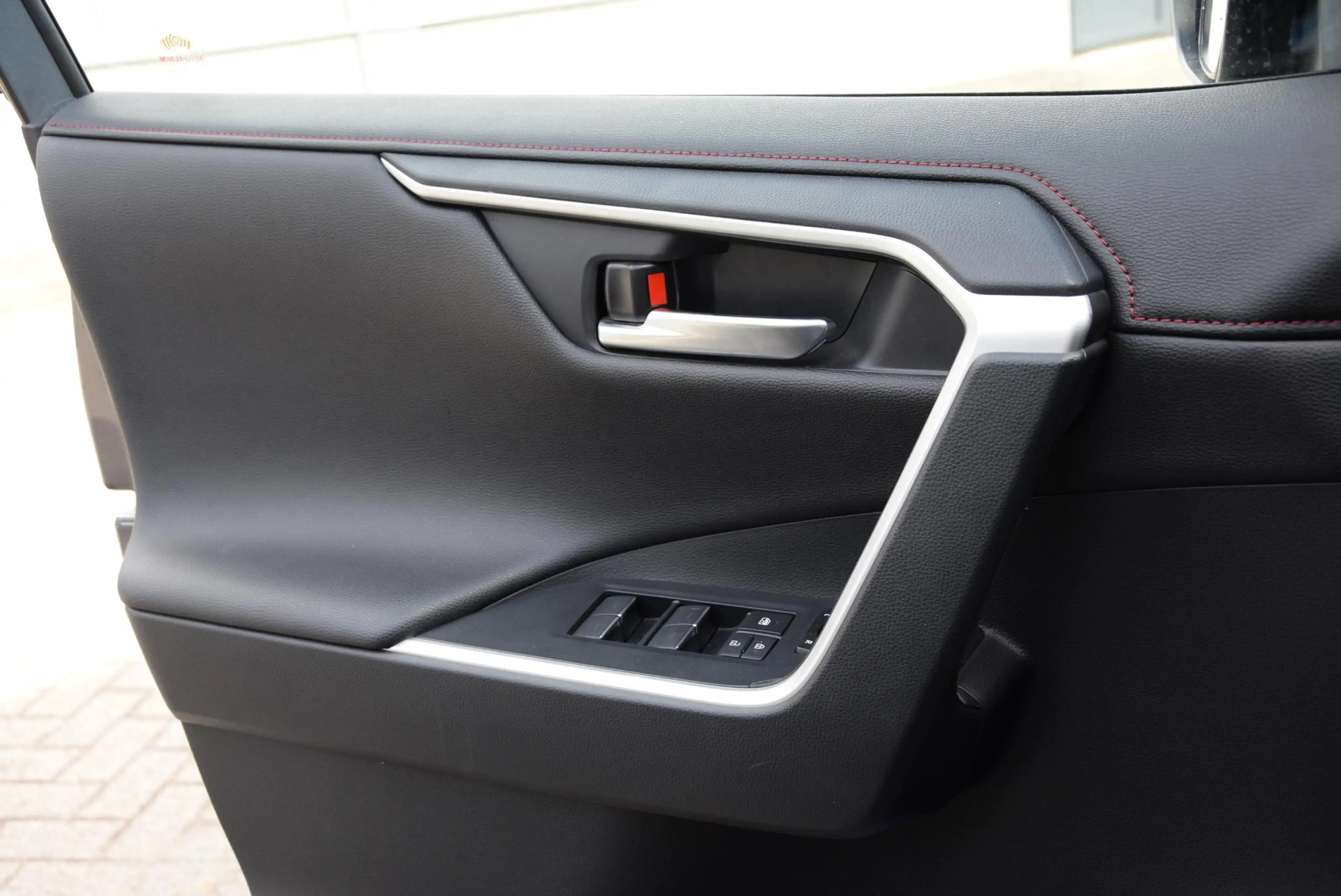 Suzuki Across 2.5 Plug-in Hybrid Style | btw-auto | lederen bekl — photo 18