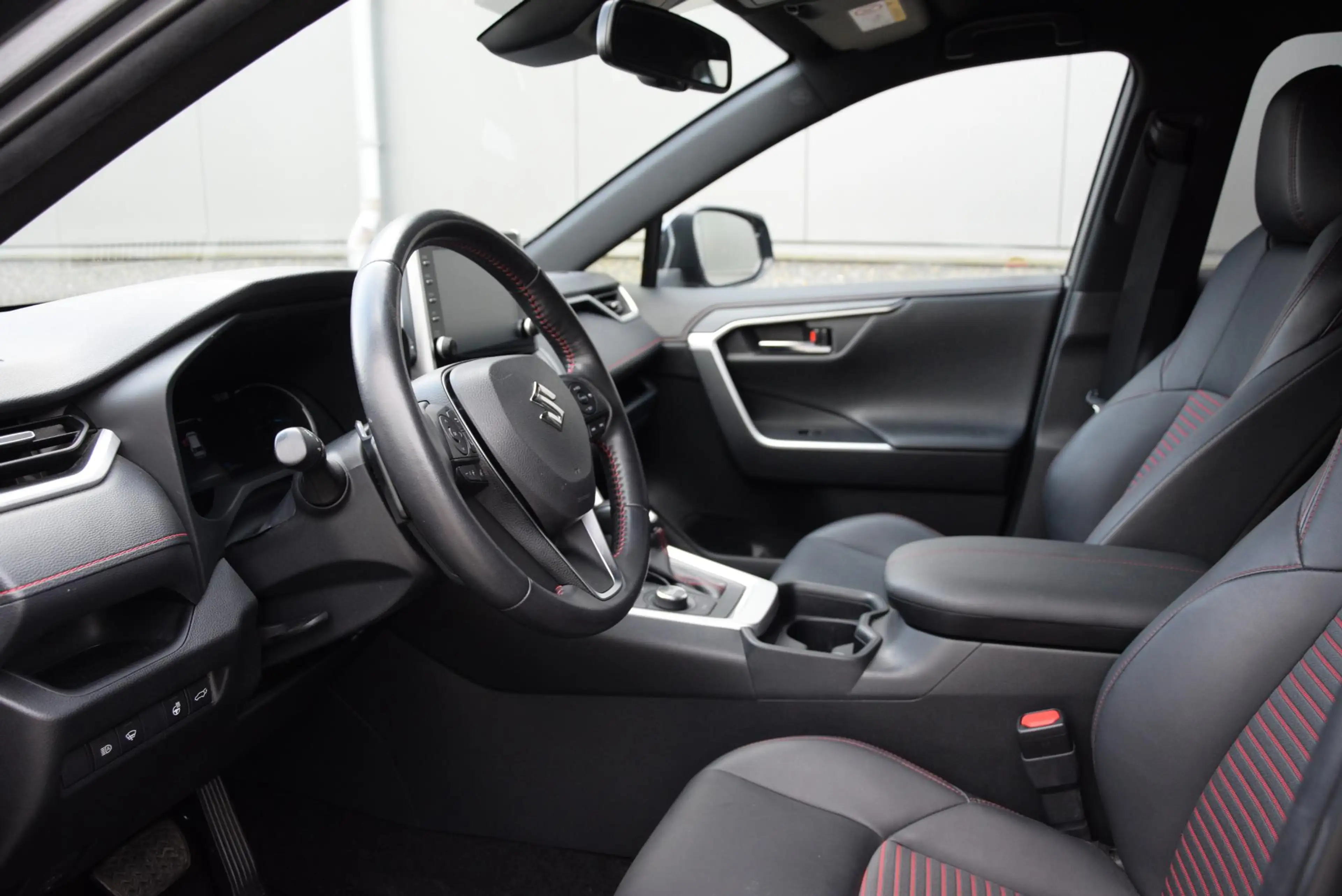 Suzuki Across 2.5 Plug-in Hybrid Style | btw-auto | lederen bekl — photo 10