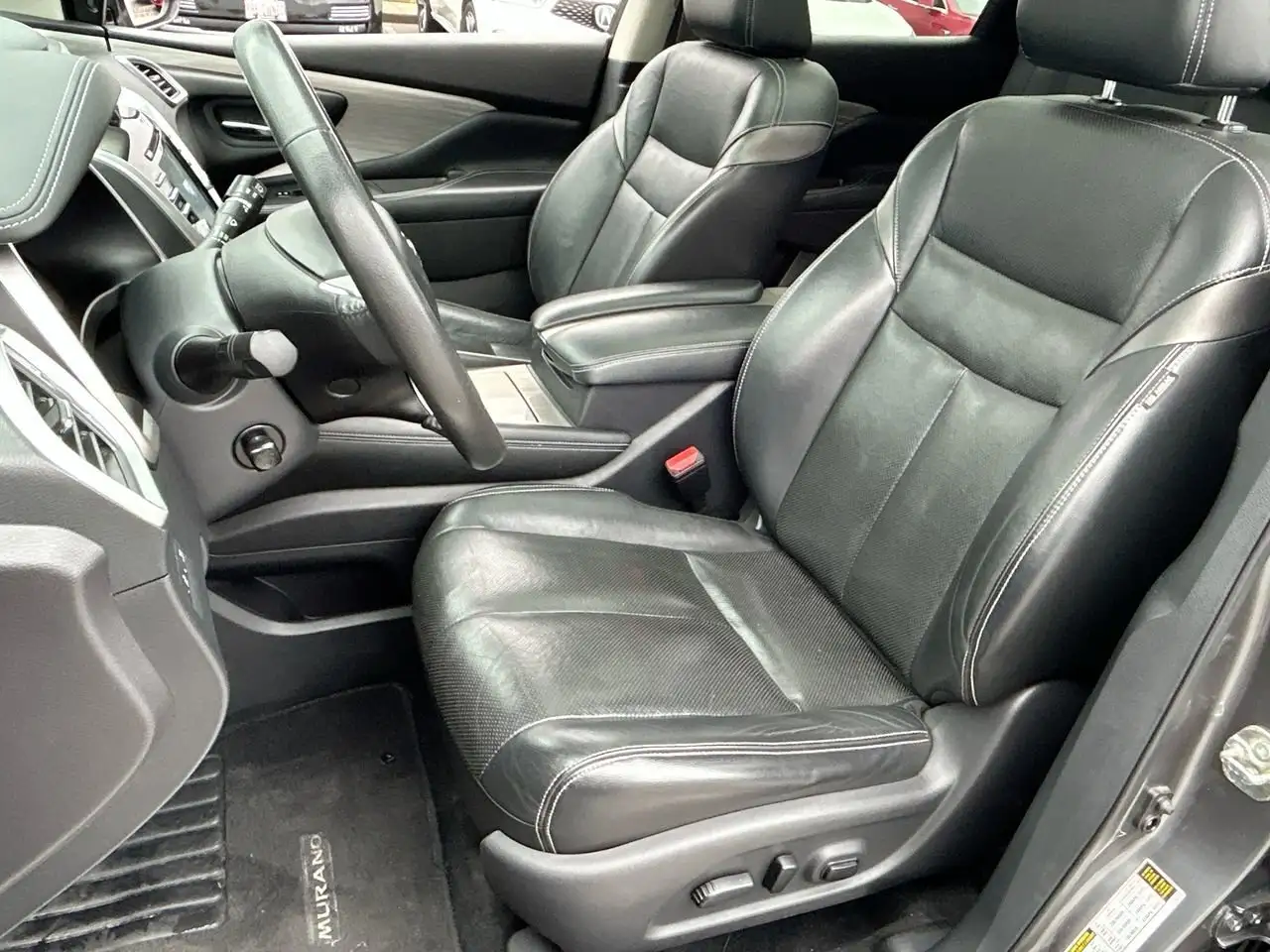 Nissan Murano снимка Nissan Murano