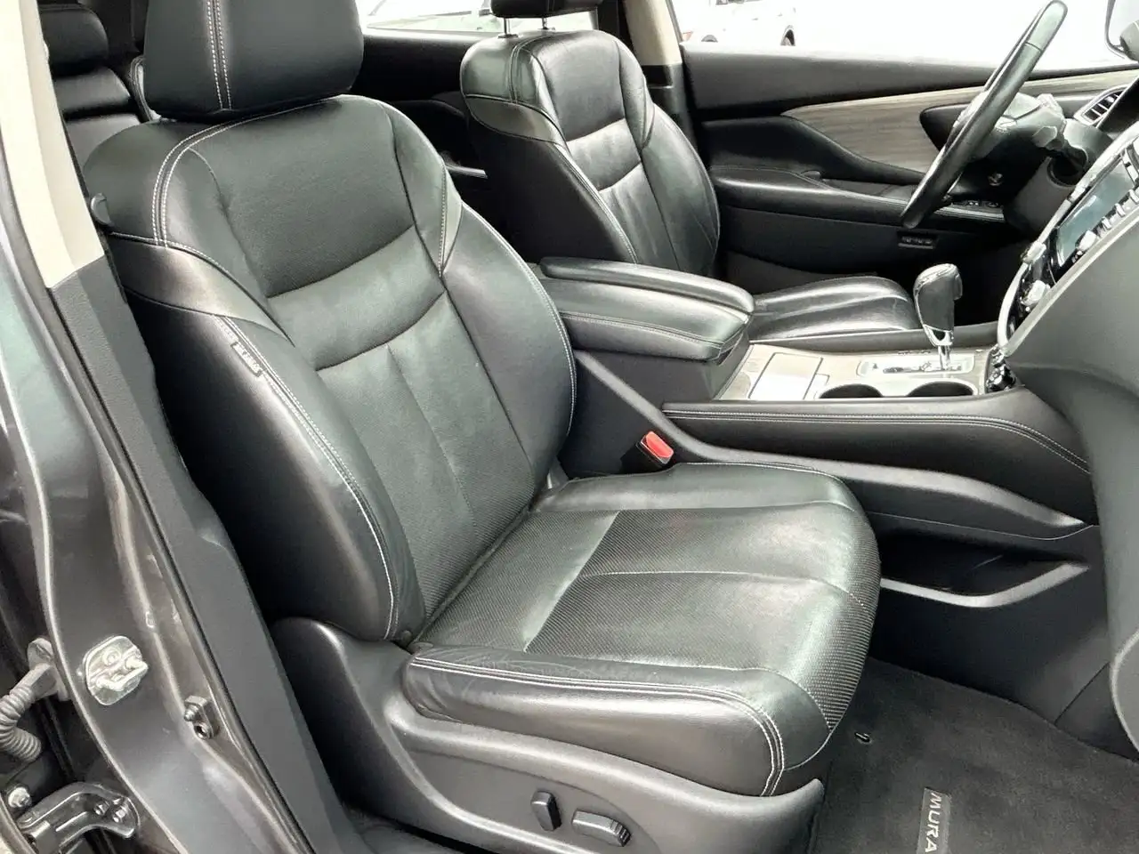 Nissan Murano снимка Nissan Murano