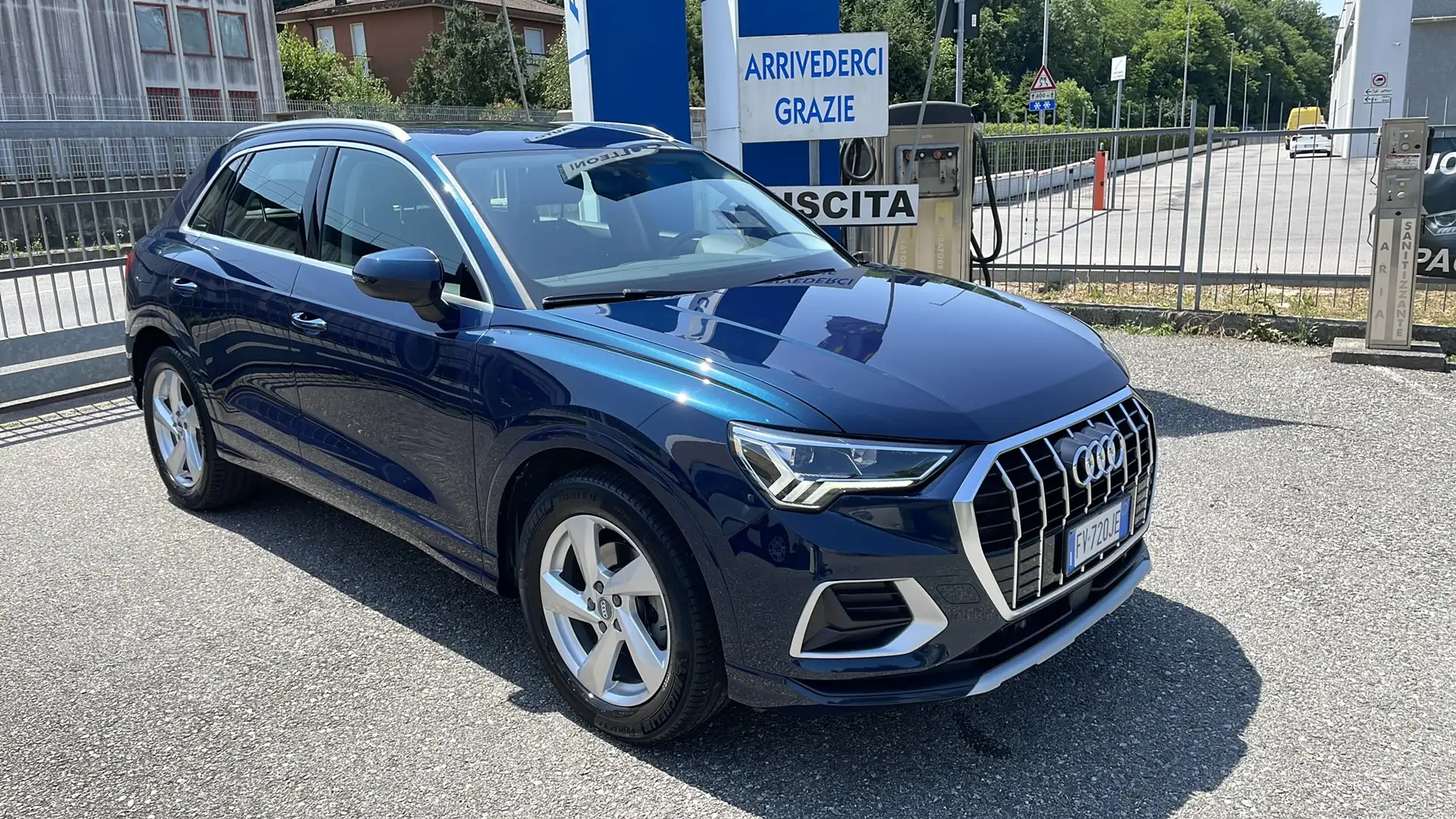 Audi Q3 Q3 35 1.5 tfsi Business Advanced s-tronic Blu/Azzurro - 2