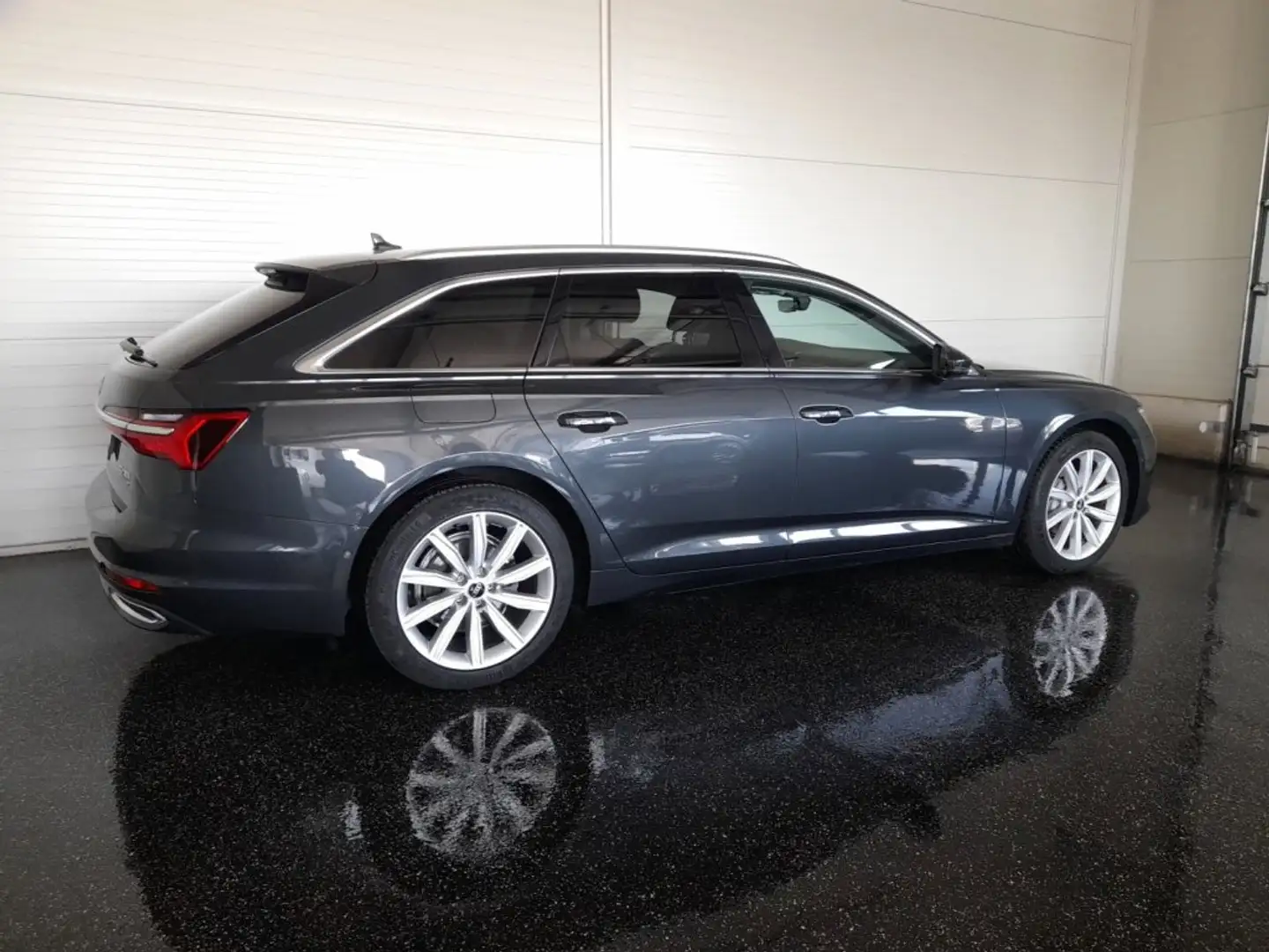 Audi A6 Avant SPORT QUATTRO 40 TDI S-tr *LEDER MIT MEMORY / 19 ZOLL / VIRTUELL PLUS / VOLL-LED MIT FLA / NAVI / ASS PAKET TOUR* Grau - 2