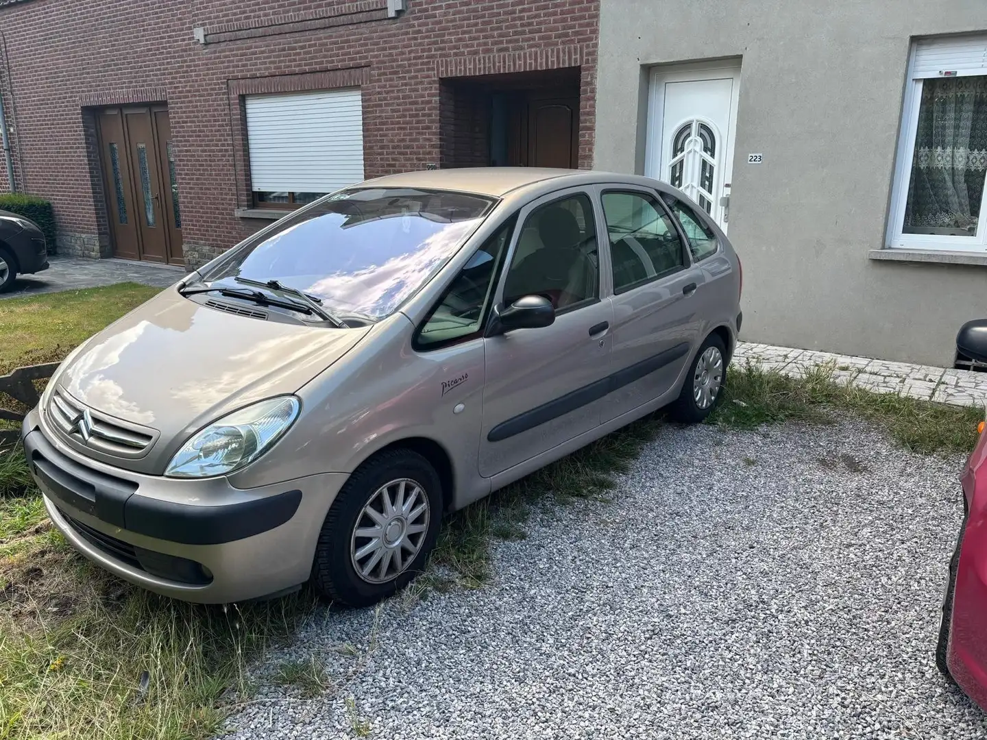 Citroen Xsara Picasso 1.8i Exclusive - 1