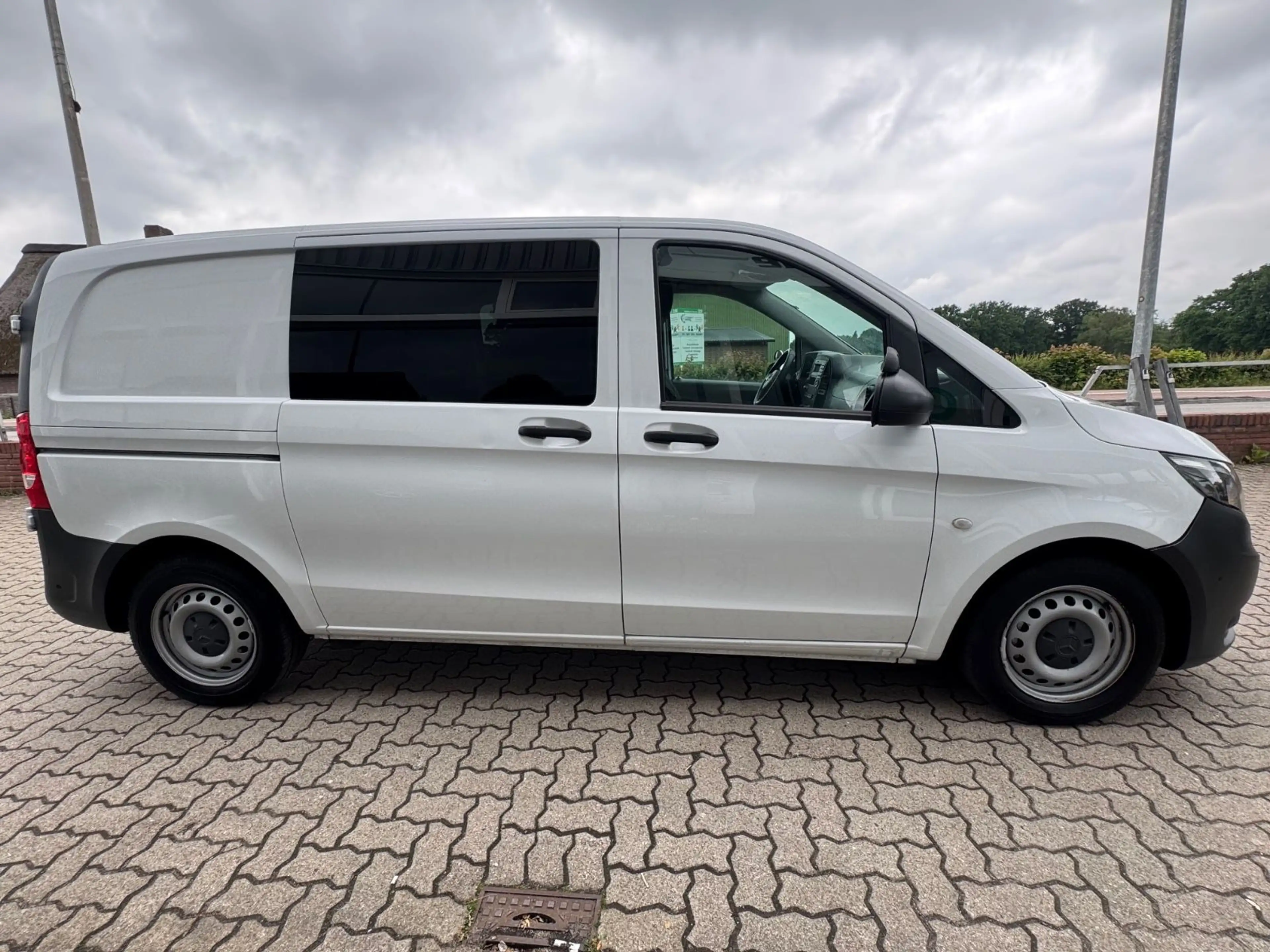Mercedes-Benz Vito VITO KASTEN 116 CDI HUNDETRANSPORTER/AHK/KLIMA — photo 4