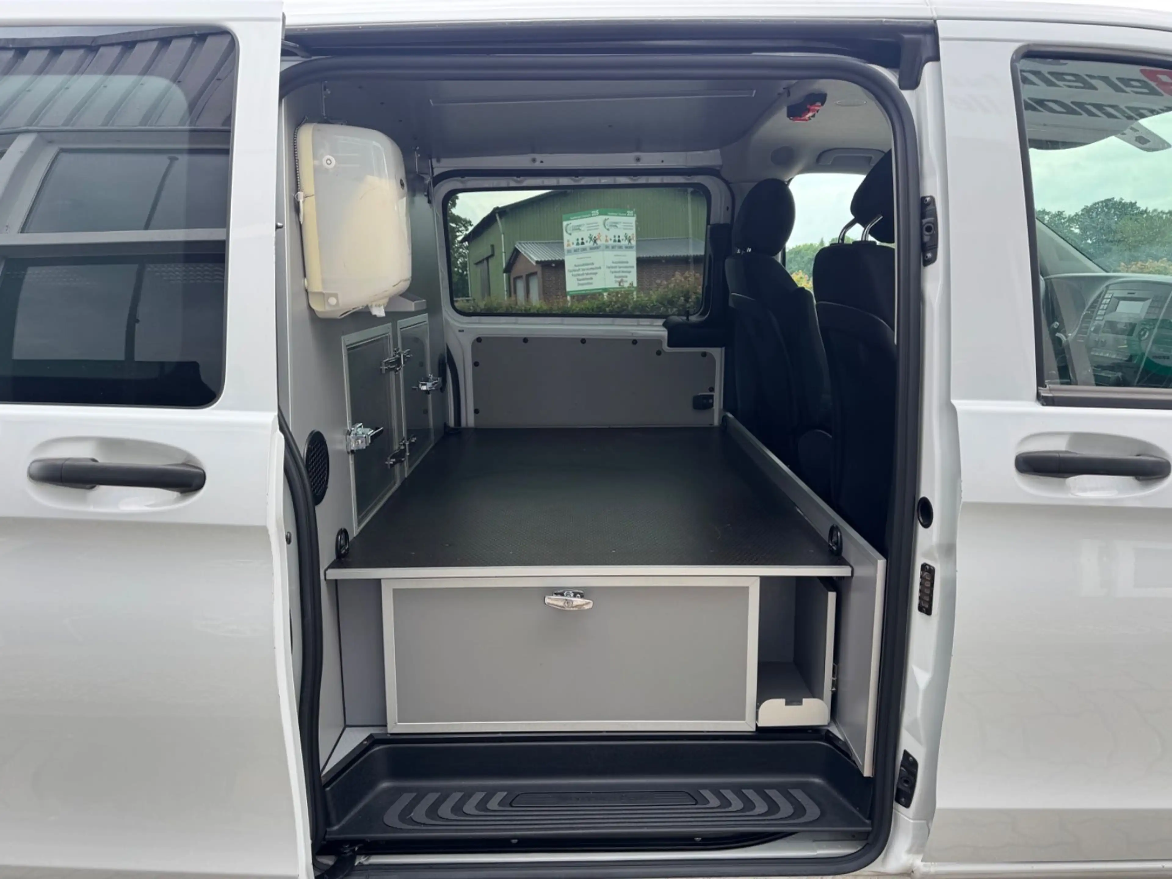 Mercedes-Benz Vito VITO KASTEN 116 CDI HUNDETRANSPORTER/AHK/KLIMA — photo 9
