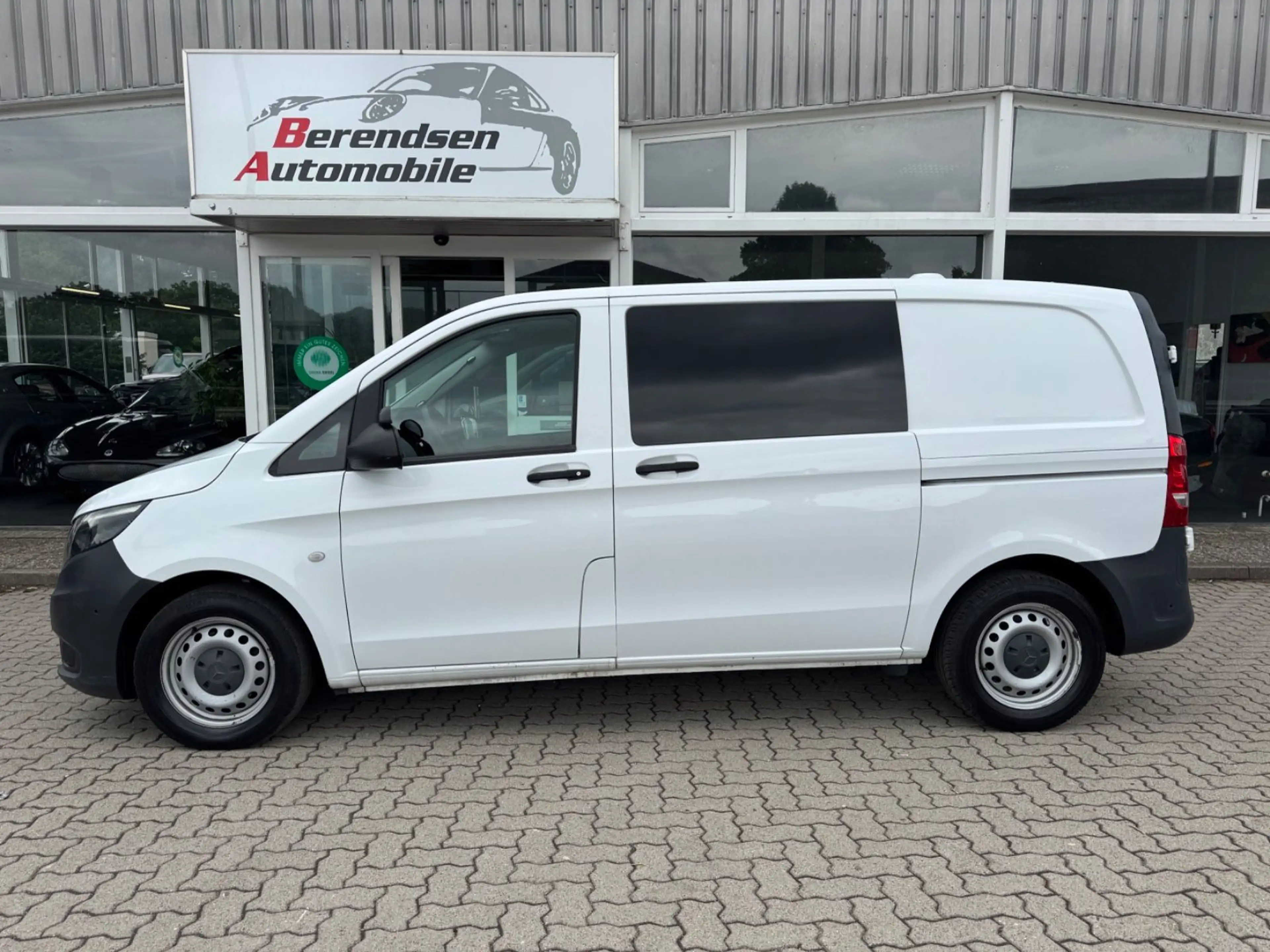 Mercedes-Benz Vito VITO KASTEN 116 CDI HUNDETRANSPORTER/AHK/KLIMA — photo 2