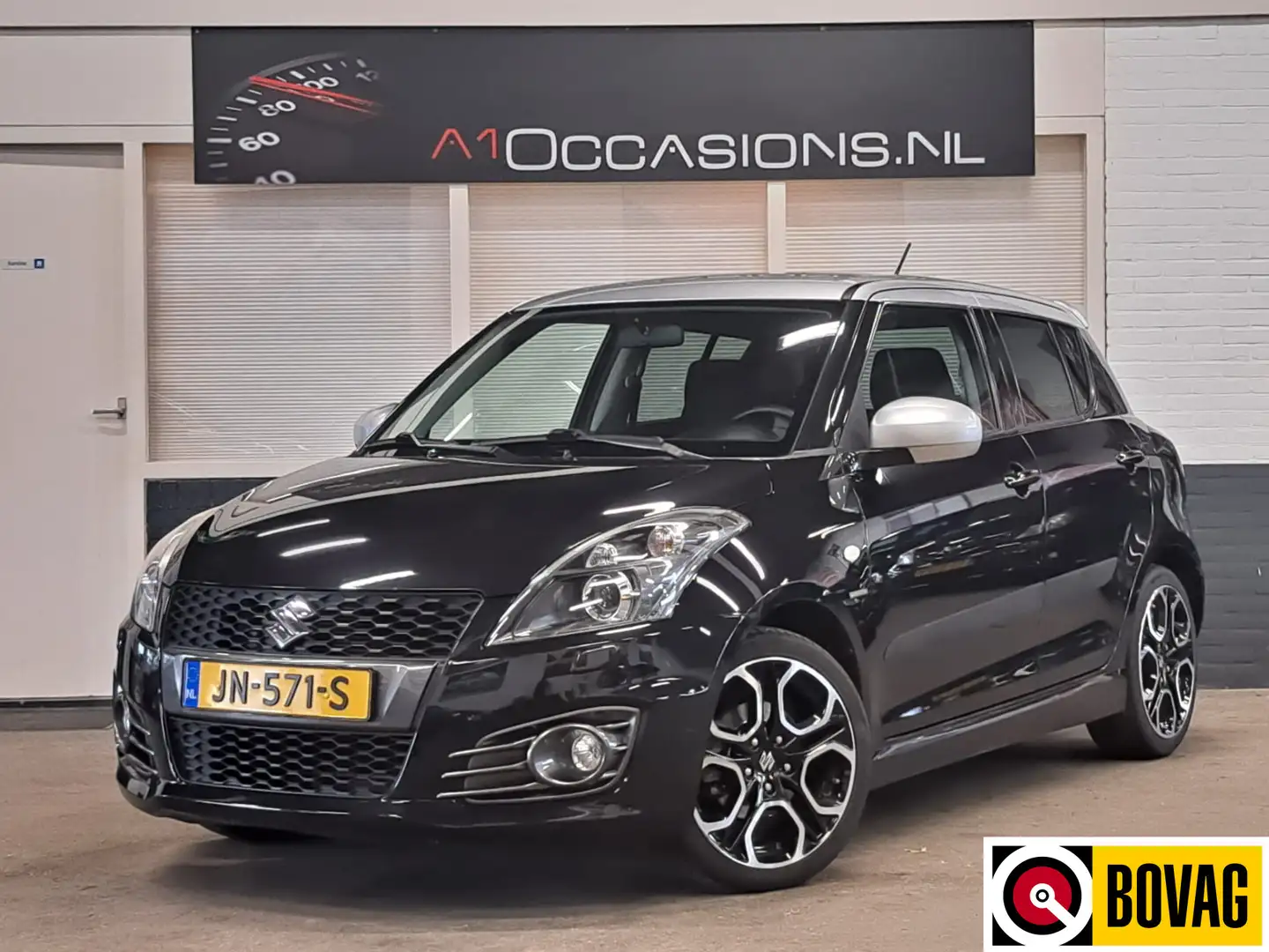 Suzuki Swift 1.6 Sport + NAVI !! Siyah - 1