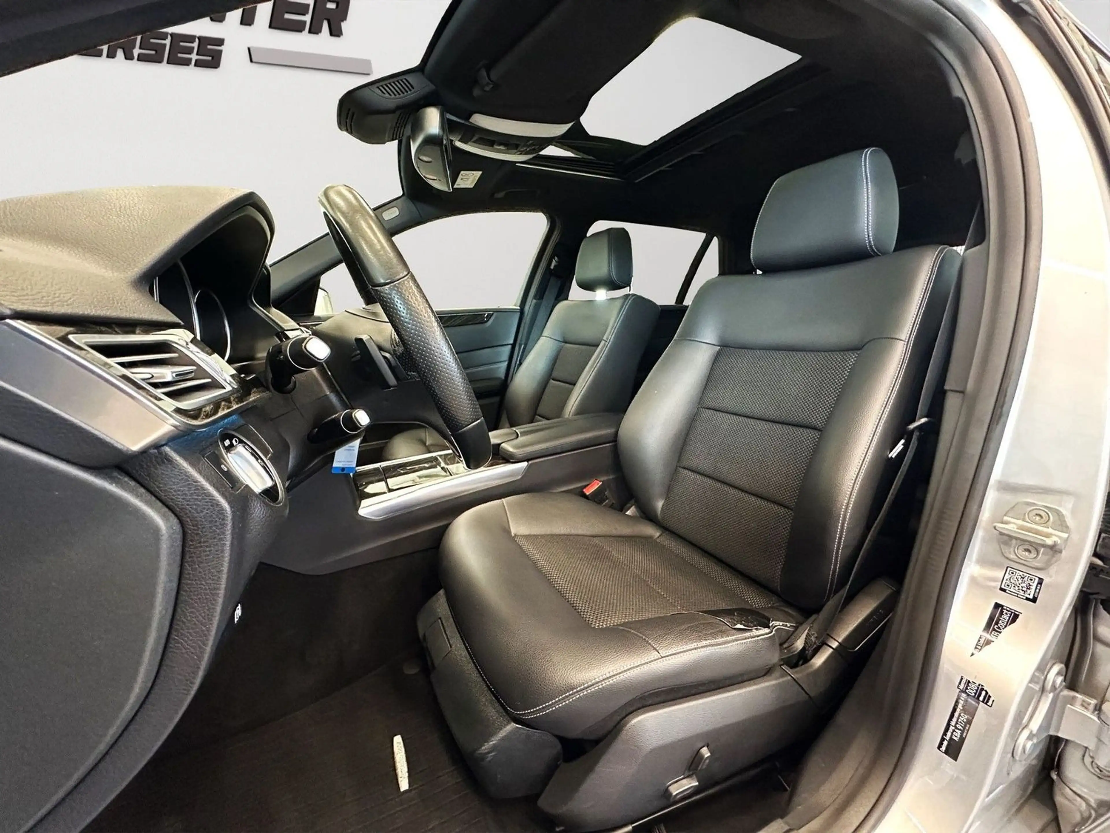 Mercedes-Benz E 350 Avantgarde 4Matic Edition Navi LED PDC — photo 12