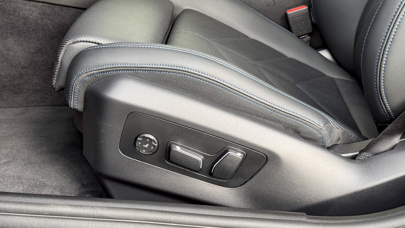 BMW 520 d xDrive M-Sportpaket — photo 15