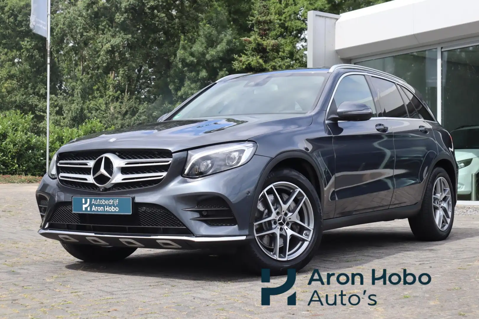 Mercedes-Benz GLC 250 4MATIC AMG 360° Camera, Dodehoekassistent, Stoelve Grijs - 1