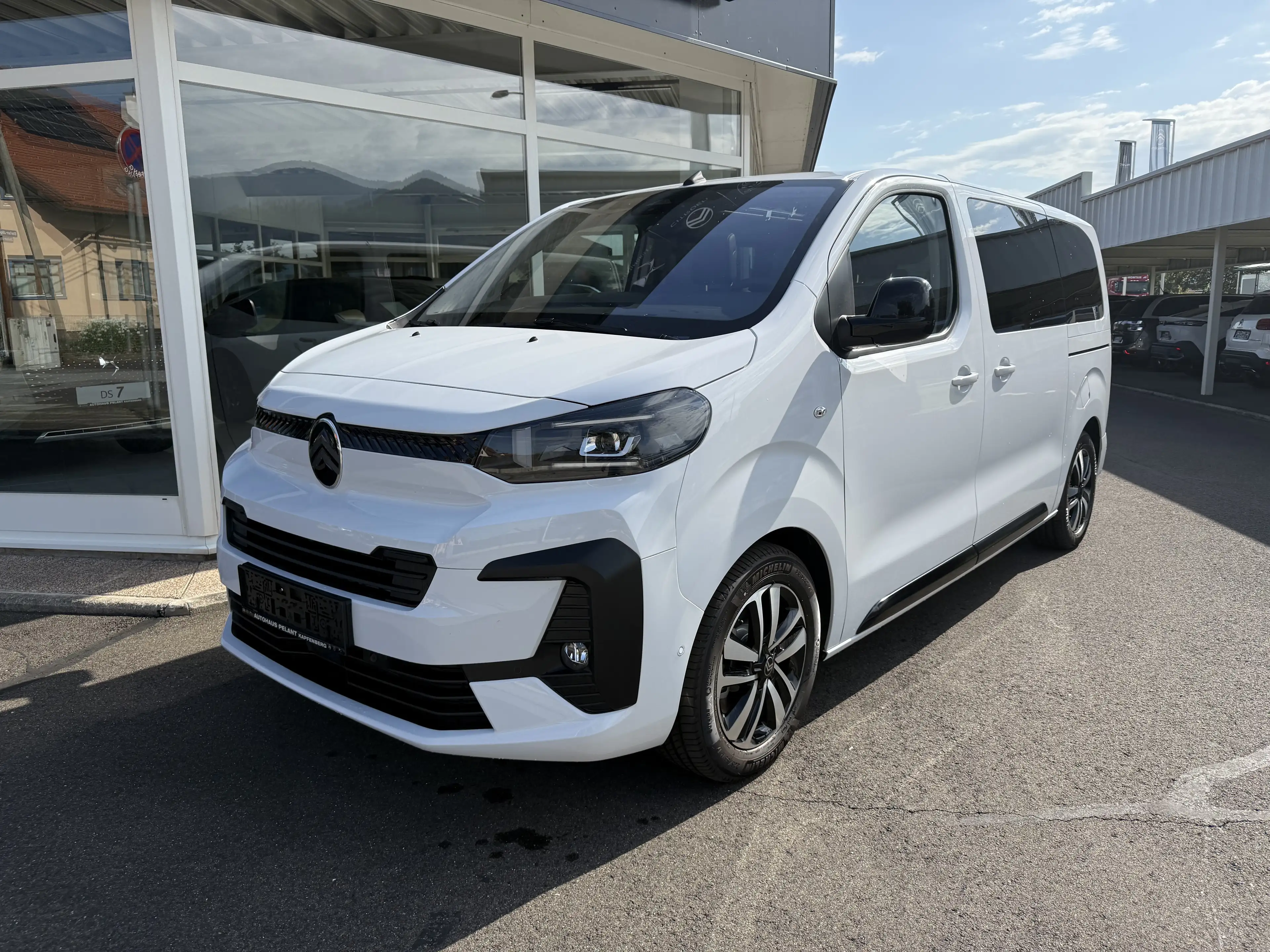 Citroen Spacetourer SPACETOURER LÄNGE M BlueHDi 180 S&S EAT8 — photo 2