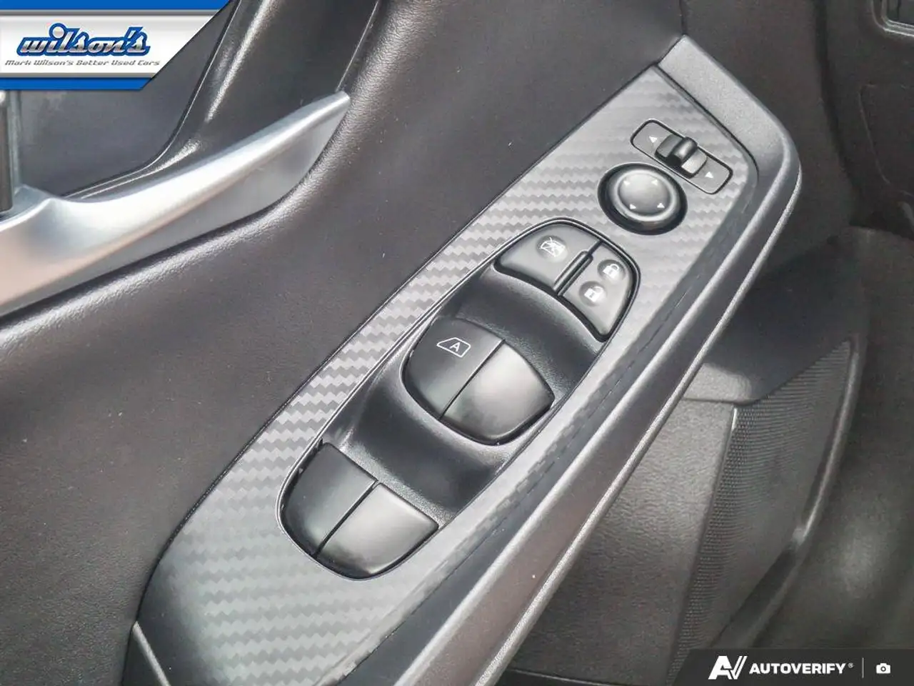 Nissan Sentra снимка Nissan Sentra