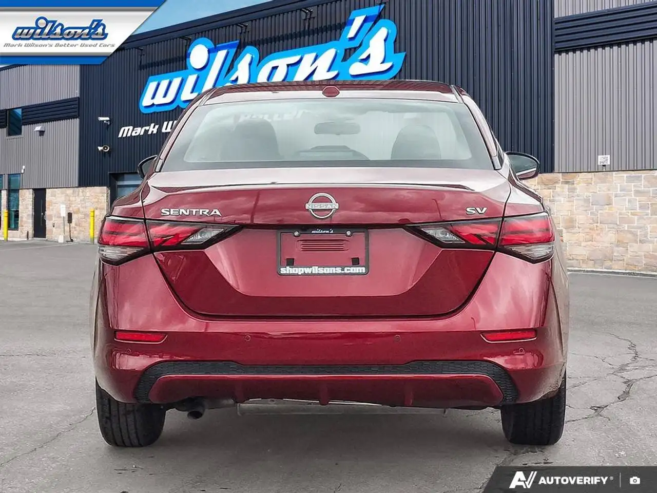 Nissan Sentra снимка Nissan Sentra