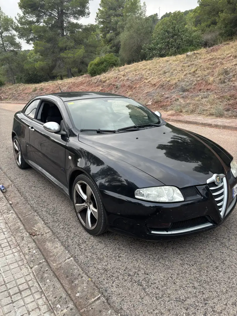 Alfa Romeo GT 1.9JTD Q2 - 1