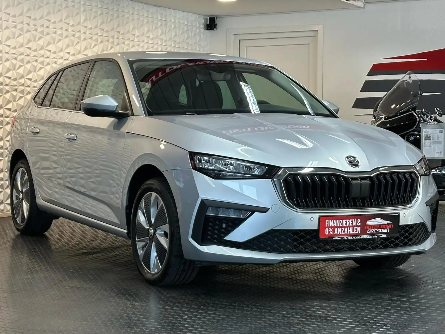 Skoda Scala 1.0TSI SELECTION LED#AHK#SHZ#LH#TEMPO#SPUR Silber - 2