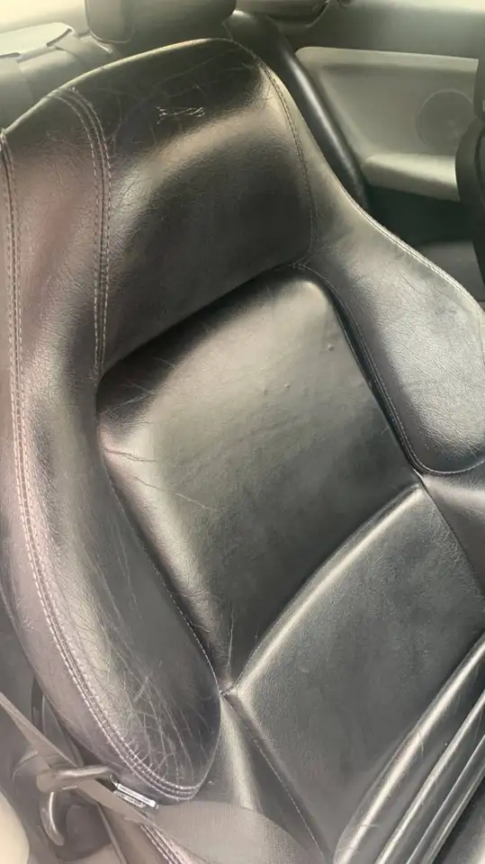 BMW 320i, foto 11